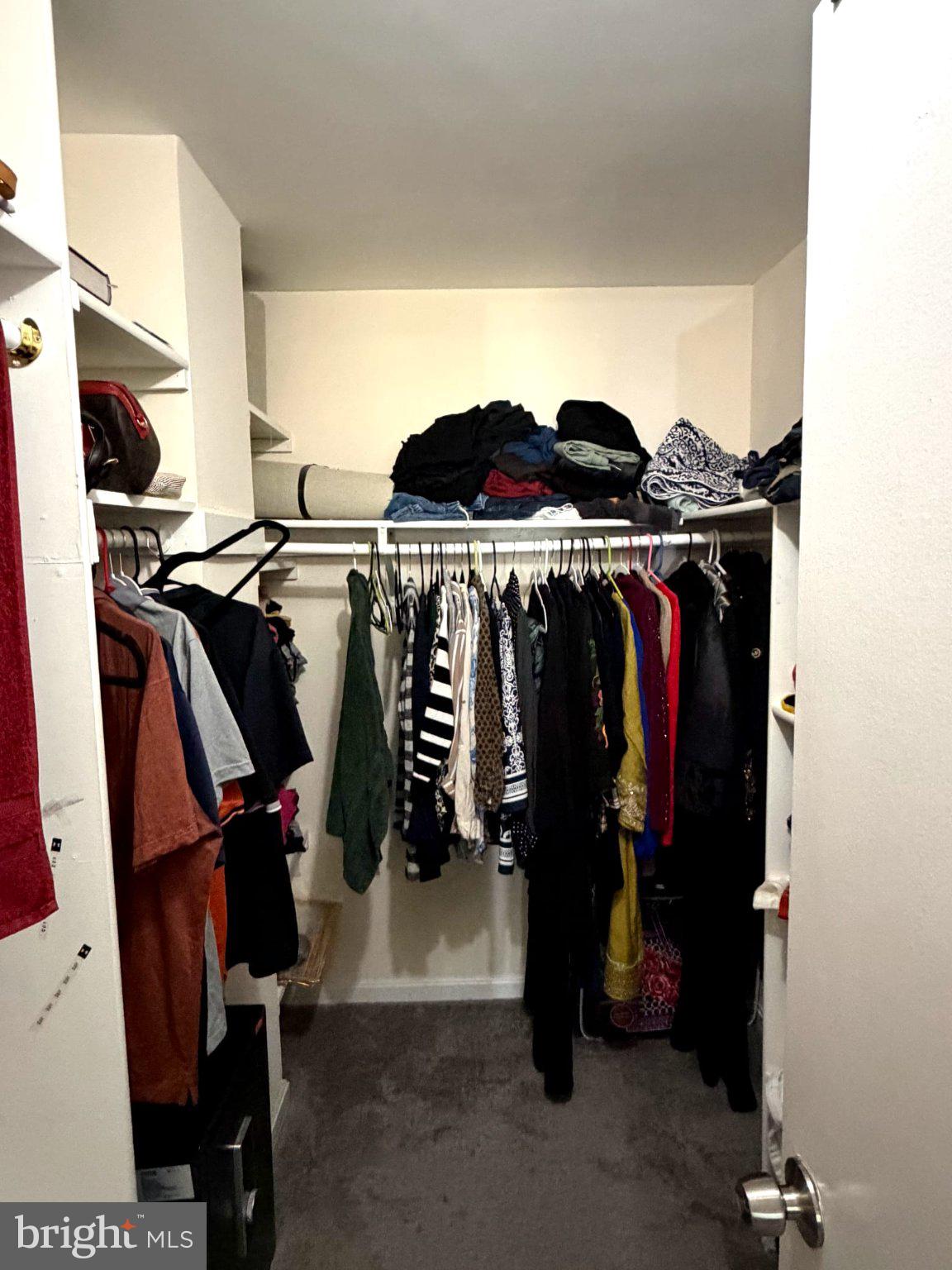 KEENE MILL WOODS - Residential