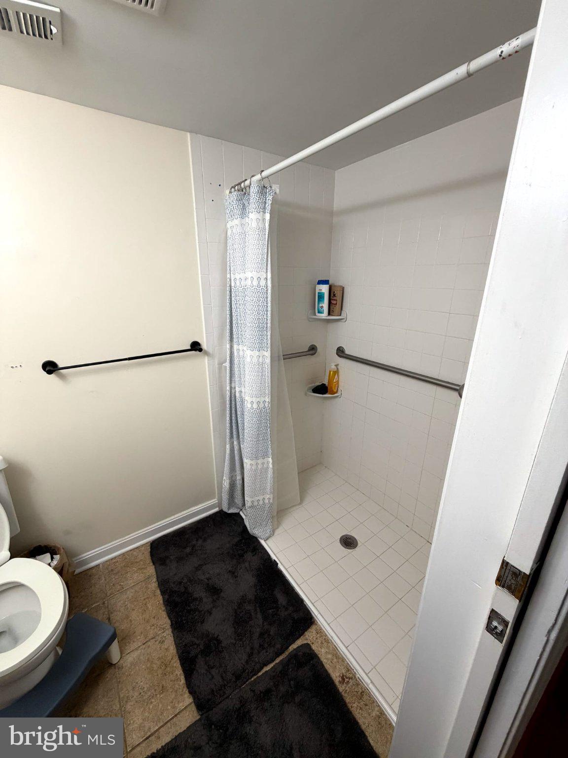 KEENE MILL WOODS - Residential