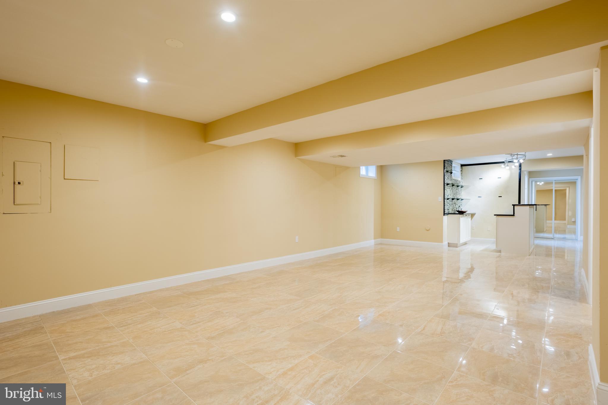 VILLAGES OF DORCHESTER - Residential