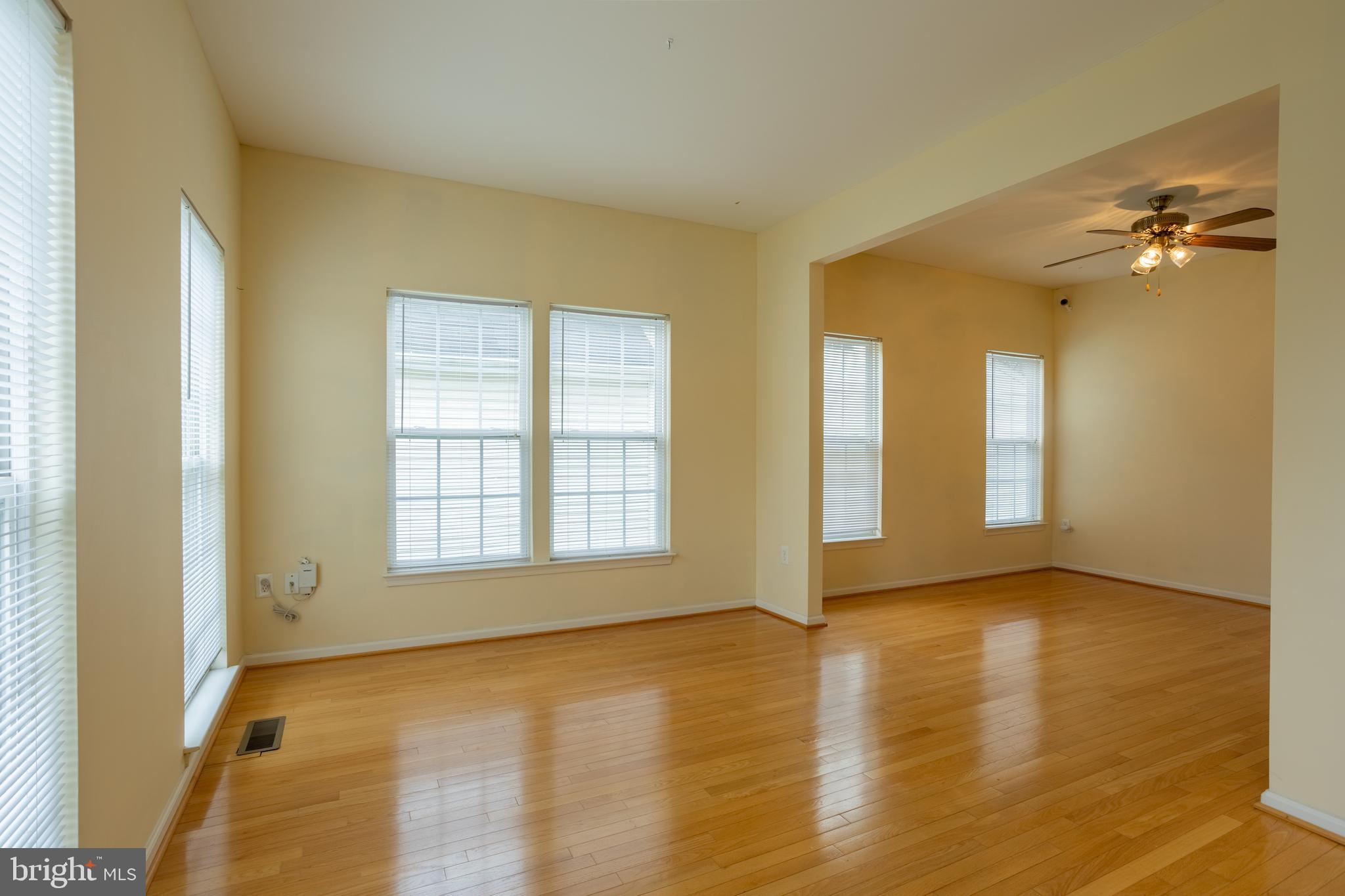 VILLAGES OF DORCHESTER - Residential