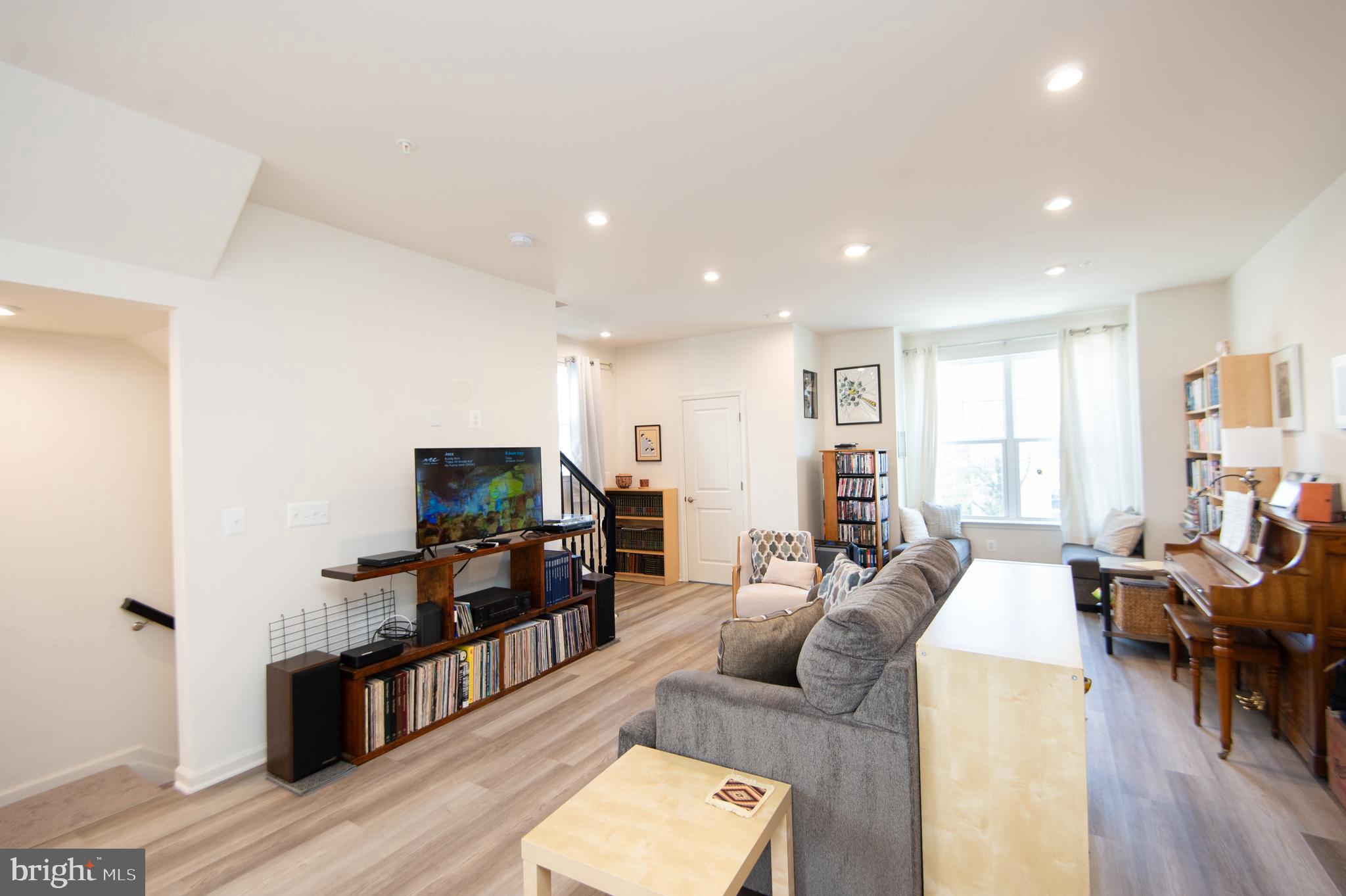 DEEP HARBOR - Residential