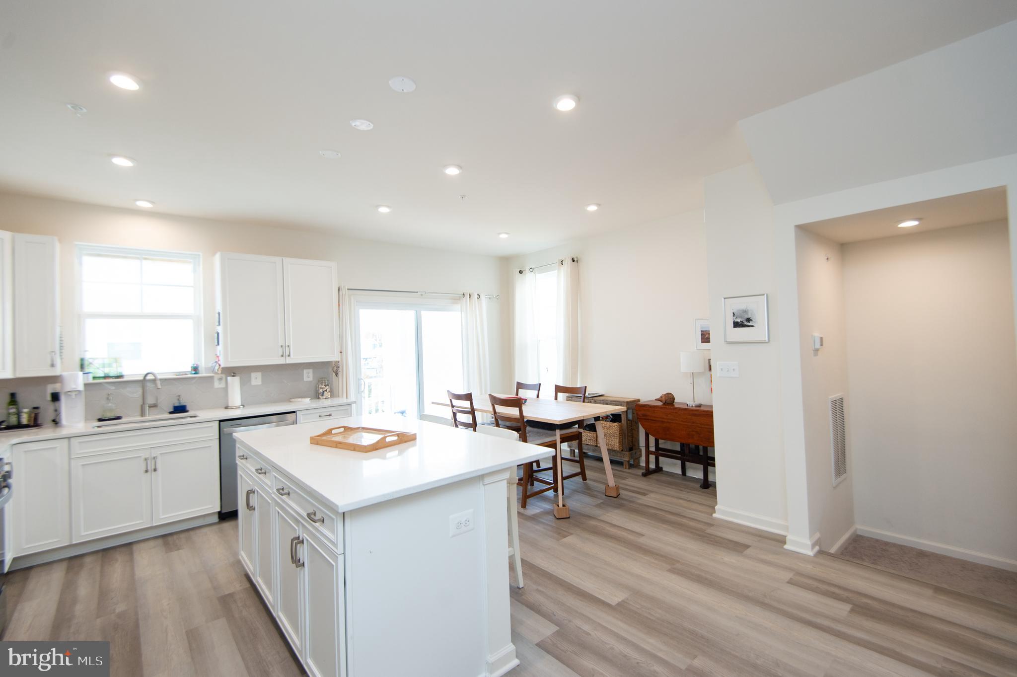 DEEP HARBOR - Residential