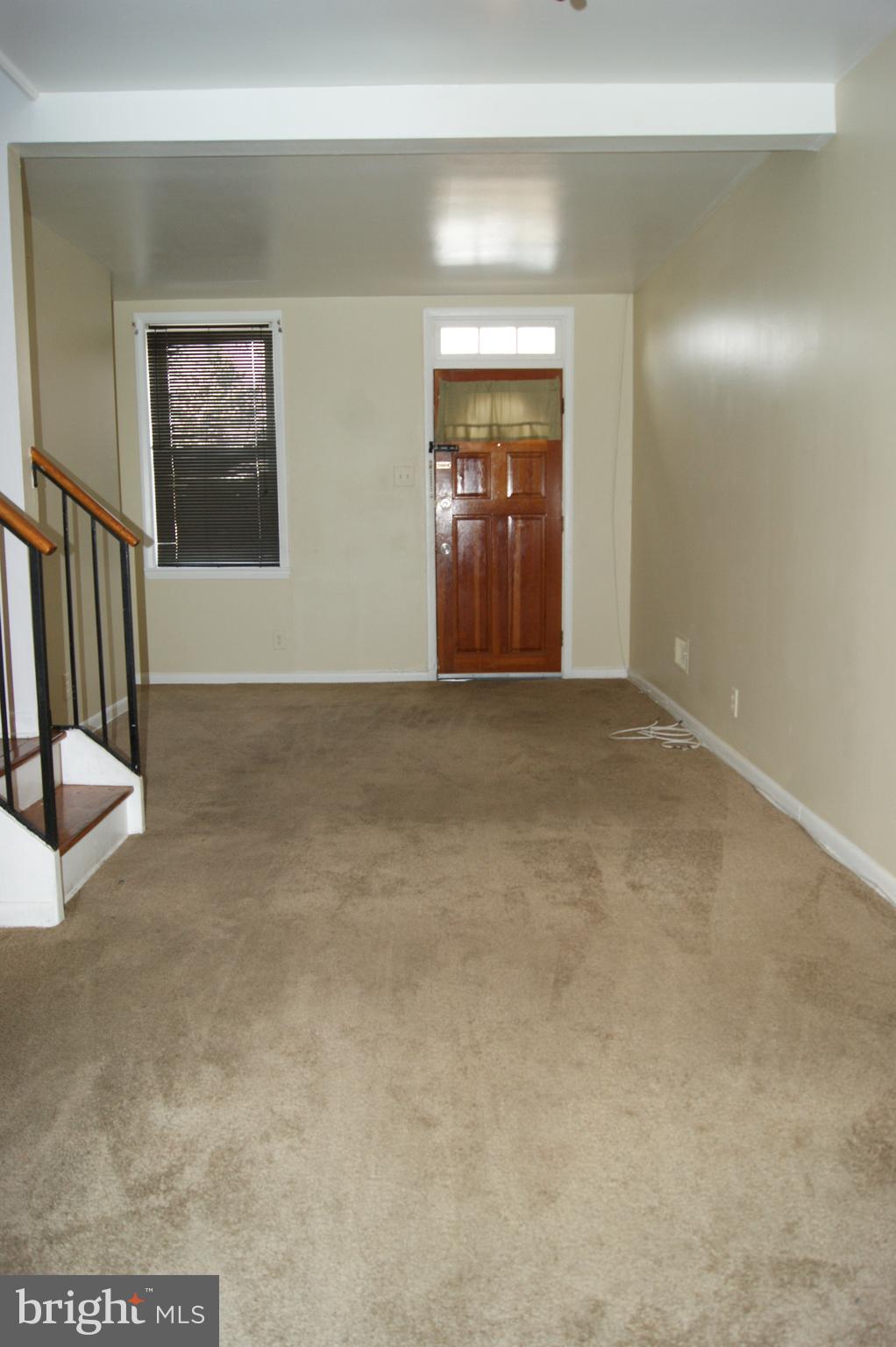 ASHLAND MEWS - Residential Lease