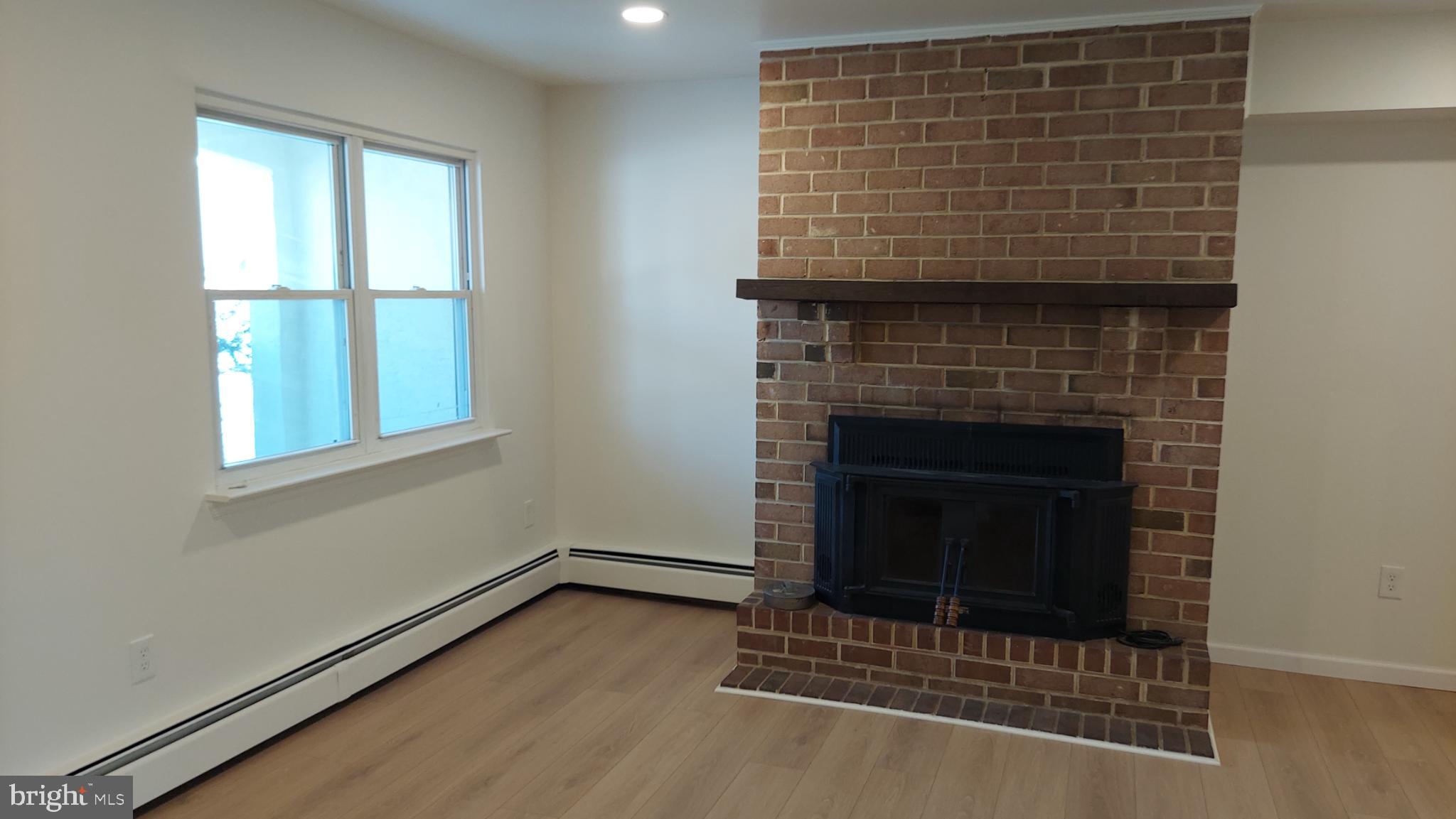 WALNUT RIDGE ESTS - Residential