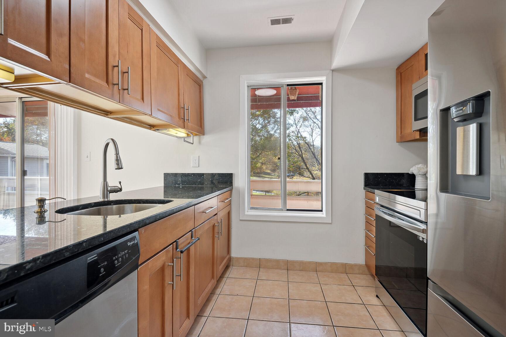 DOCKSIDE - Residential