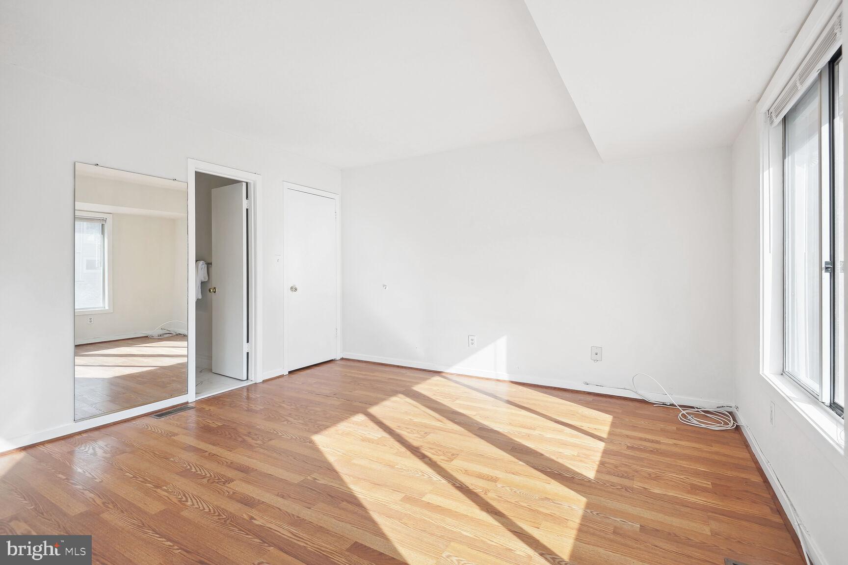 DOCKSIDE - Residential