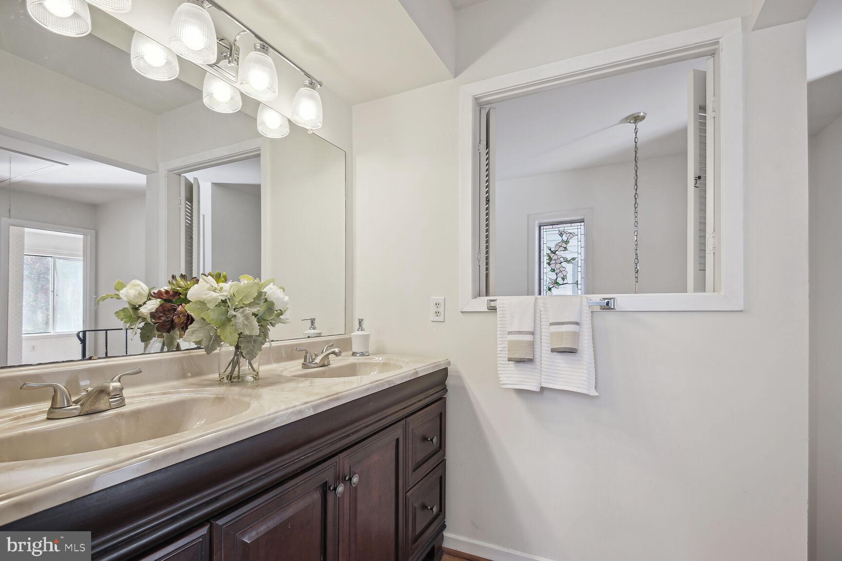 DOCKSIDE - Residential