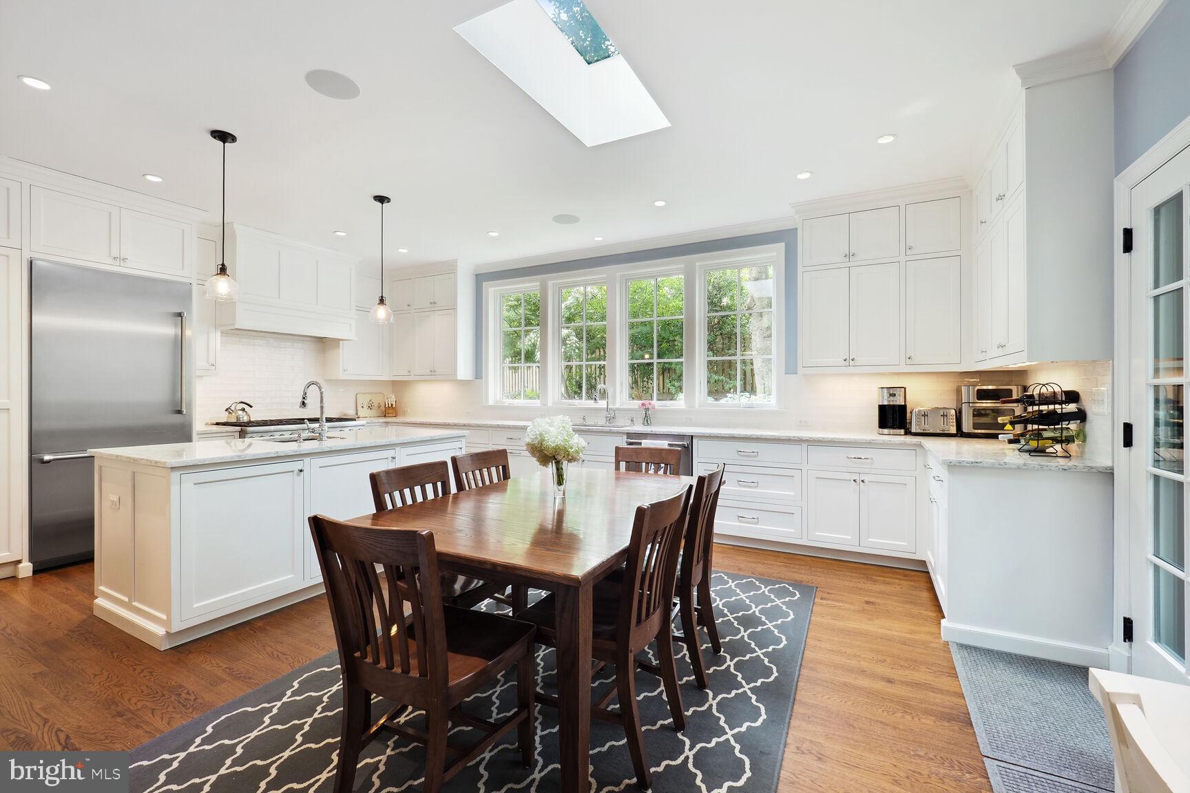 CHEVY CHASE - Residential