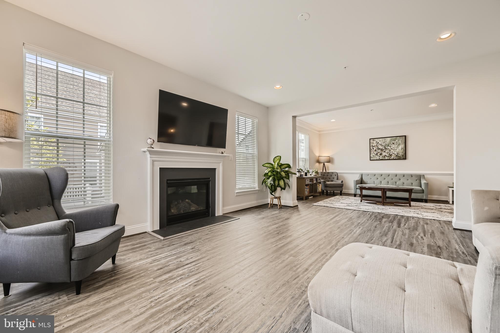 GREENLEIGH AT CROSSROADS - Residential Lease