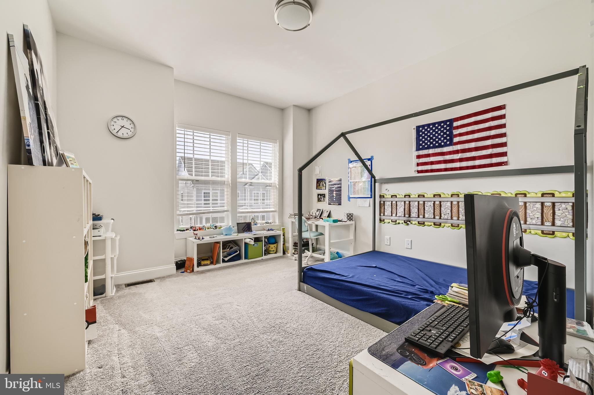 GREENLEIGH AT CROSSROADS - Residential Lease