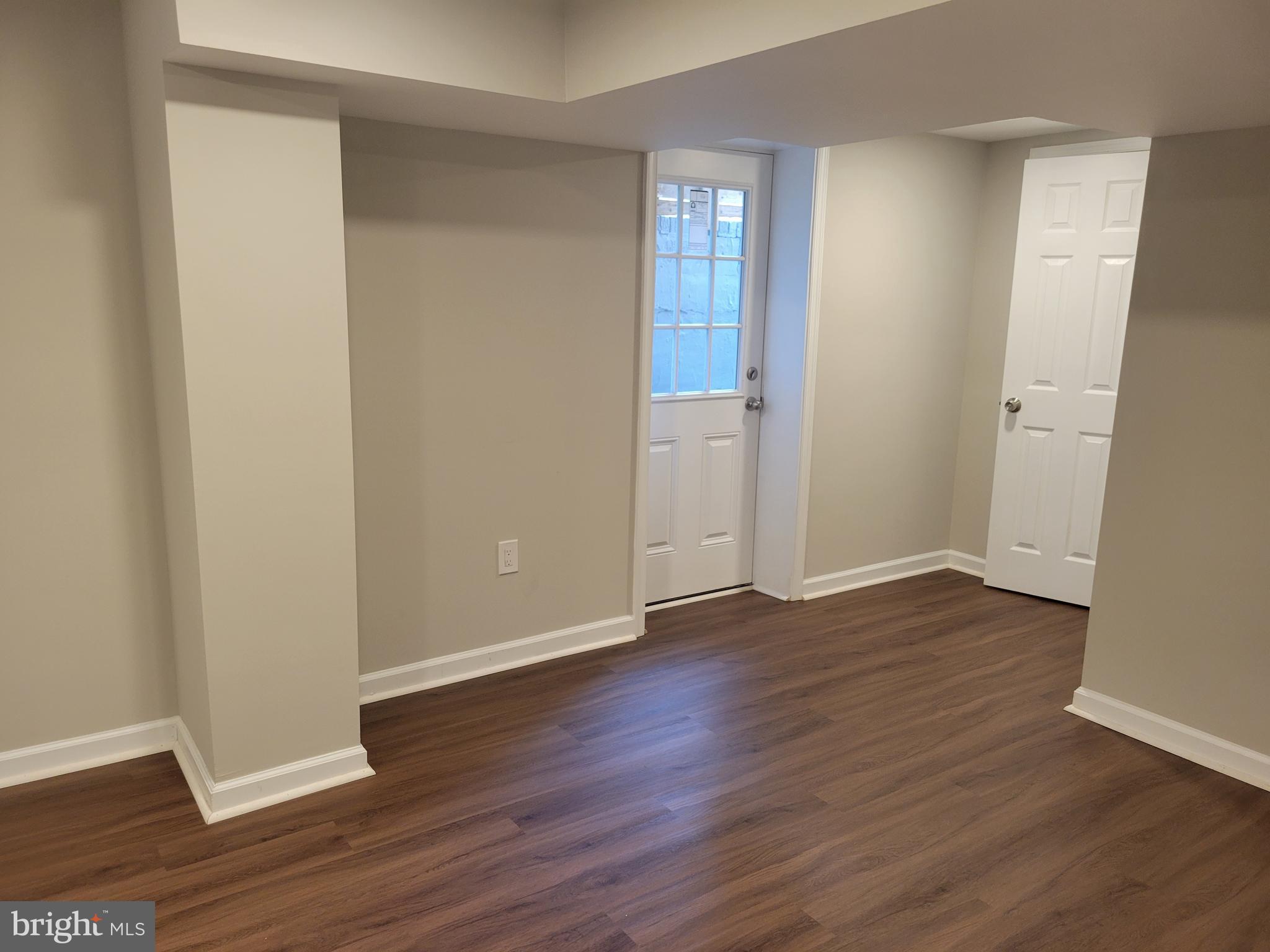 EAST FALLS CHURCH - Residential Lease