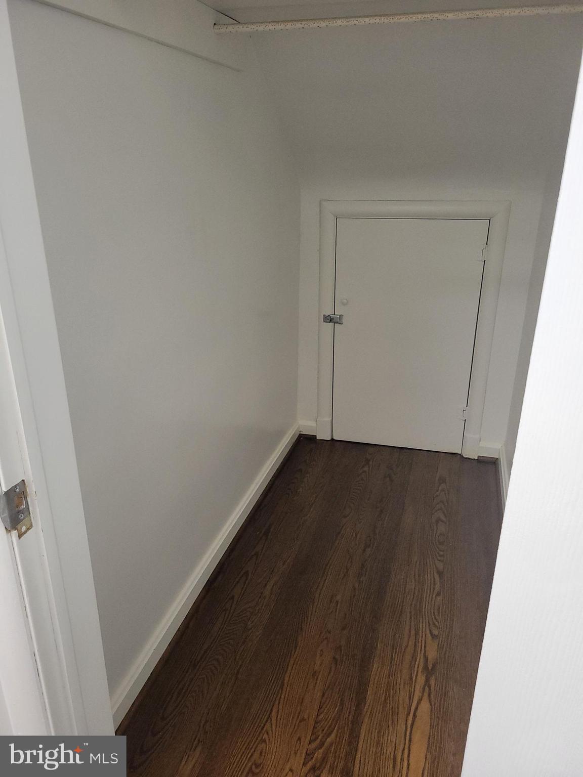 EAST FALLS CHURCH - Residential Lease