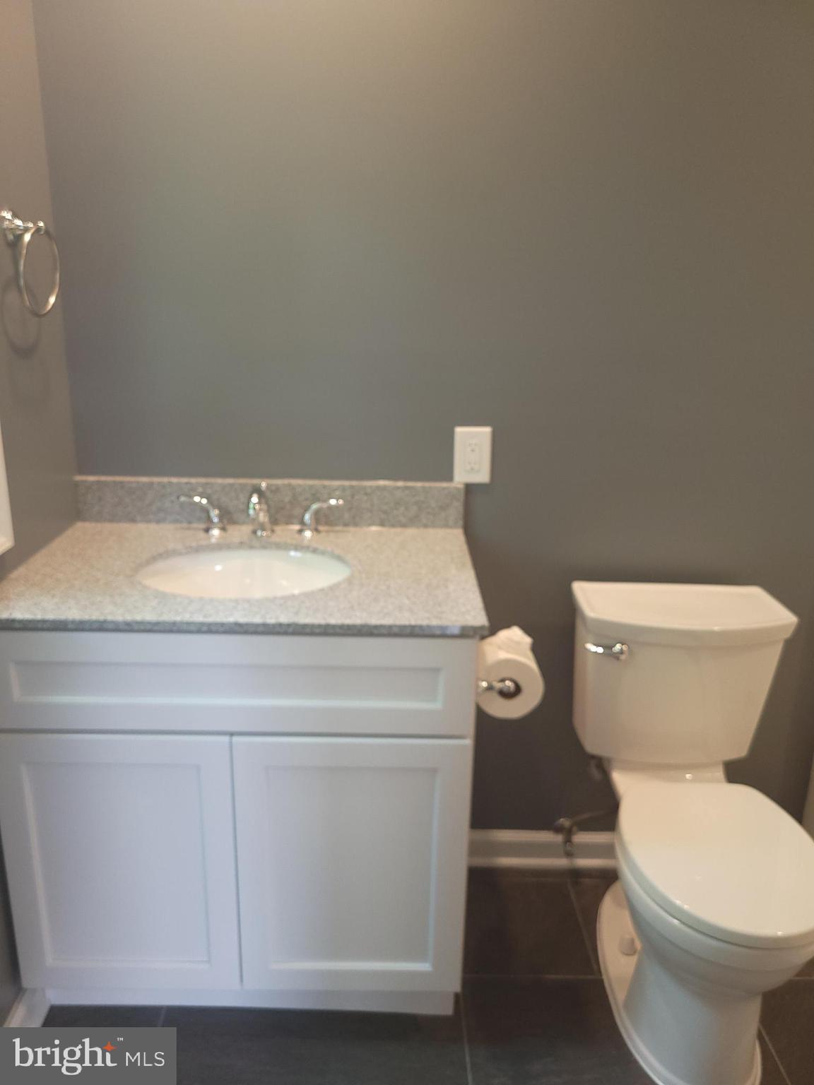 EAST FALLS CHURCH - Residential Lease