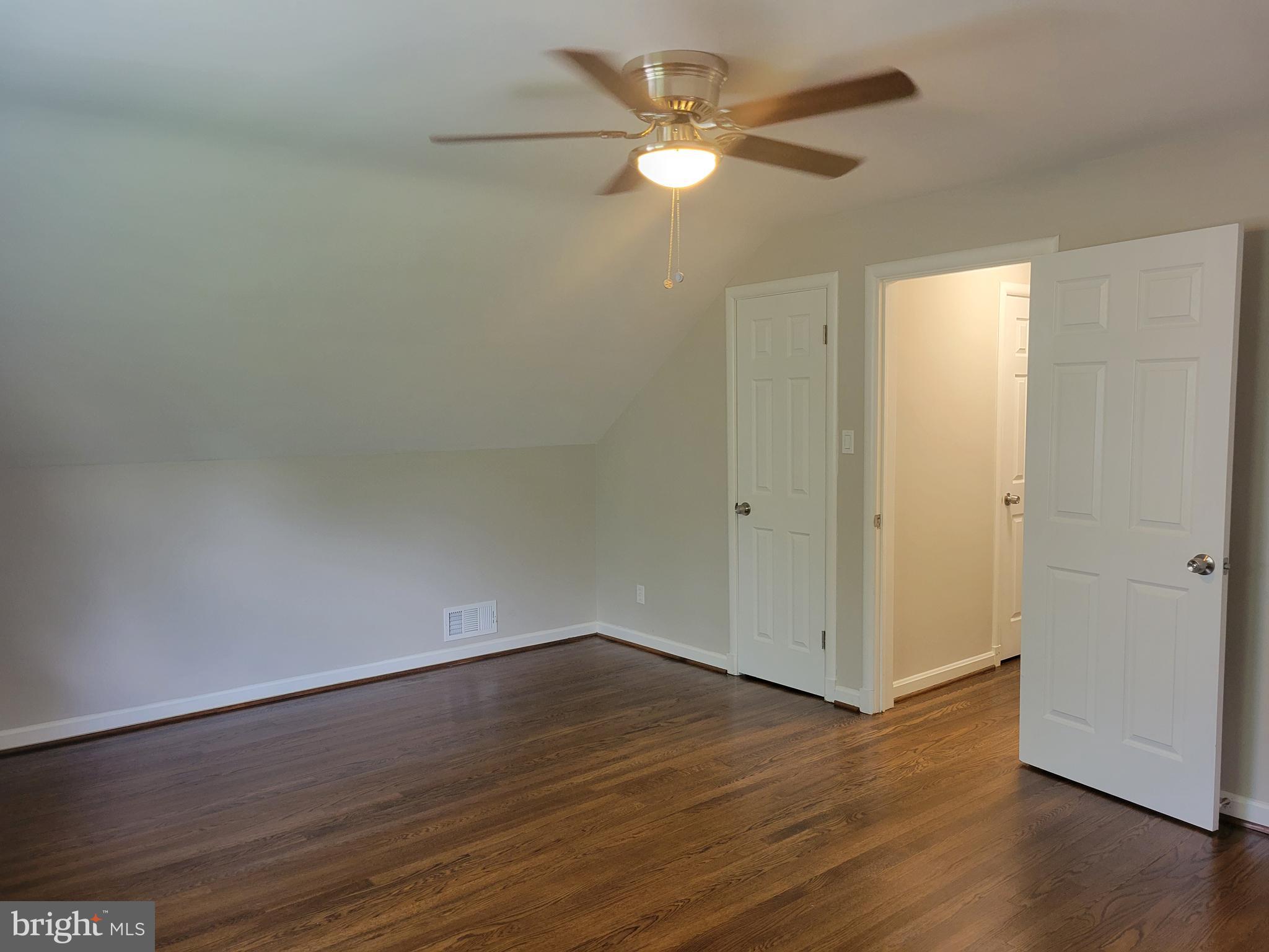 EAST FALLS CHURCH - Residential Lease