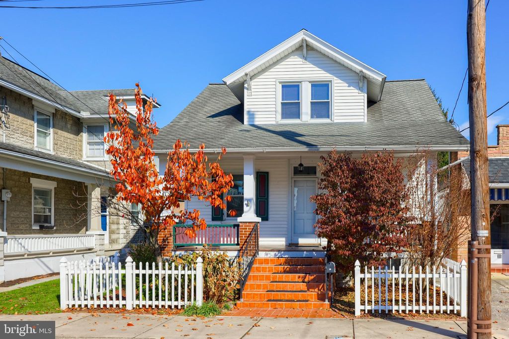 Photo of 3335 S Penn Street, Manheim, PA 17545 (MLS # PALA2043754)