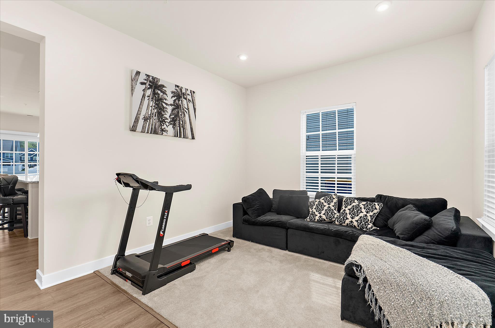 PERRY'S RETREAT - Residential