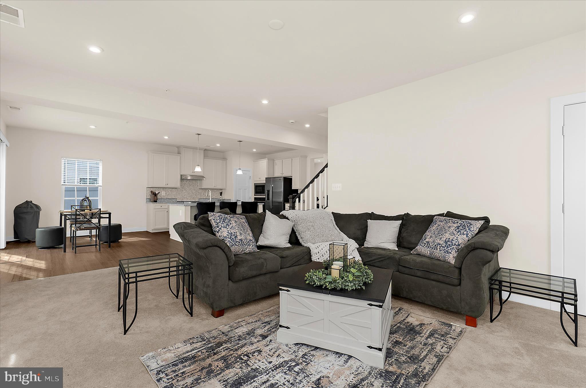 PERRY'S RETREAT - Residential