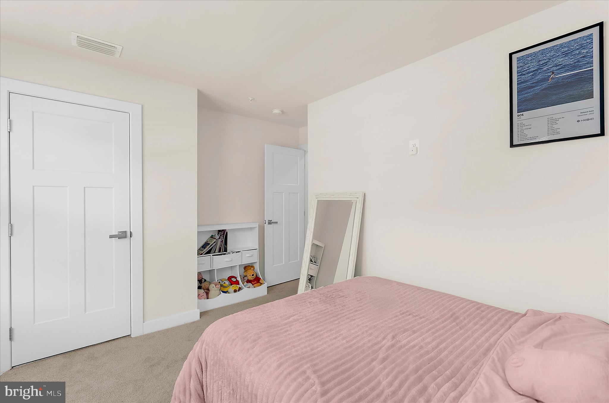 PERRY'S RETREAT - Residential