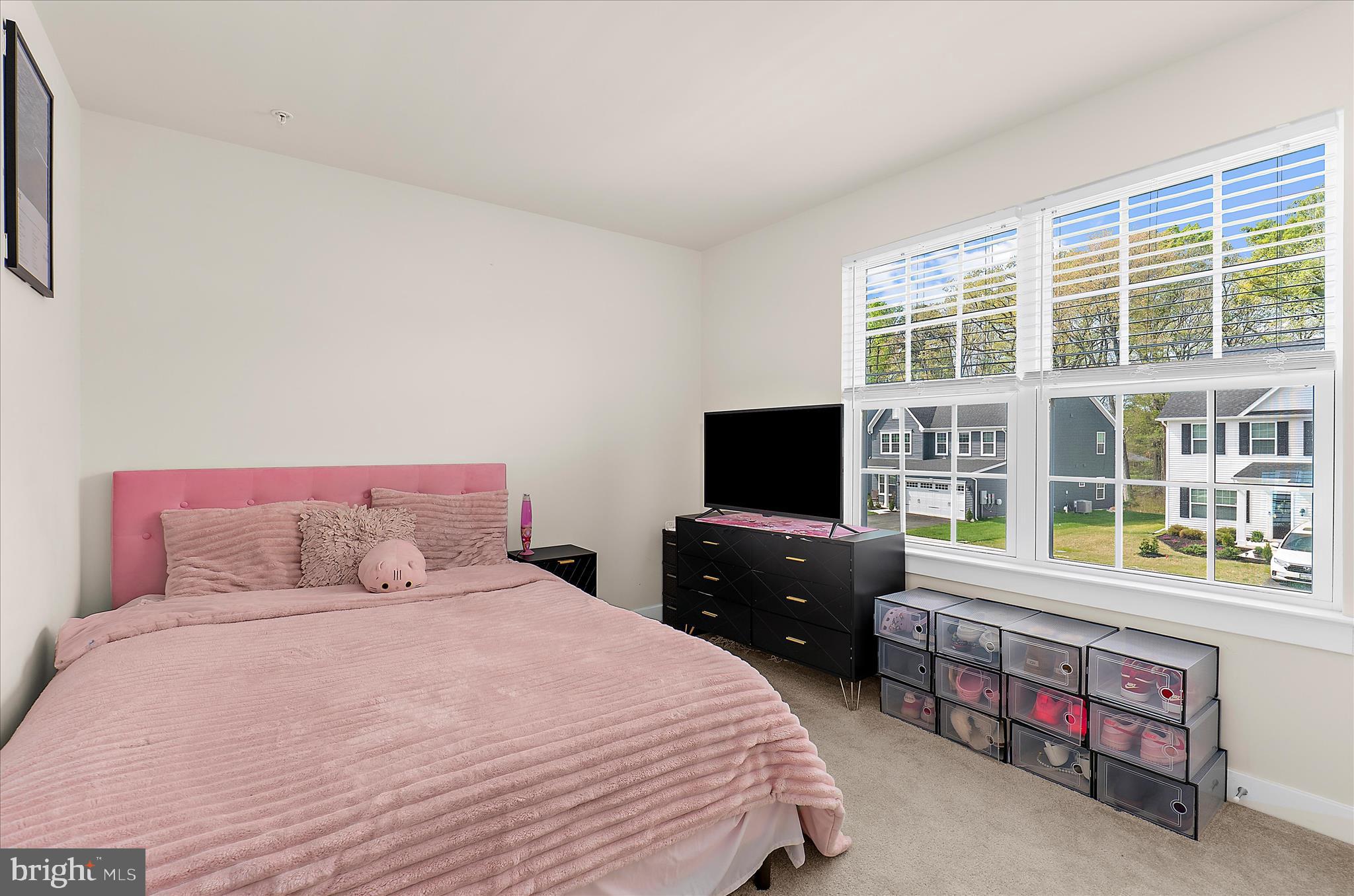 PERRY'S RETREAT - Residential