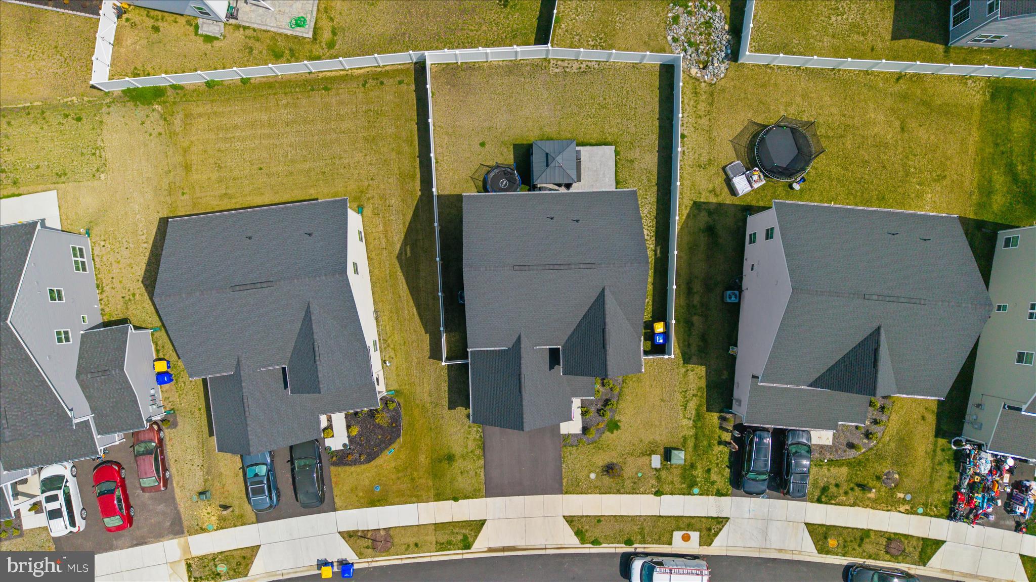 PERRY'S RETREAT - Residential