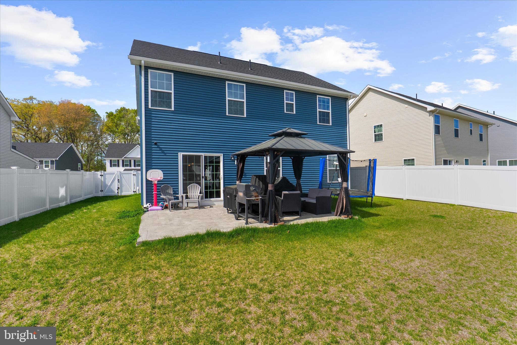 PERRY'S RETREAT - Residential