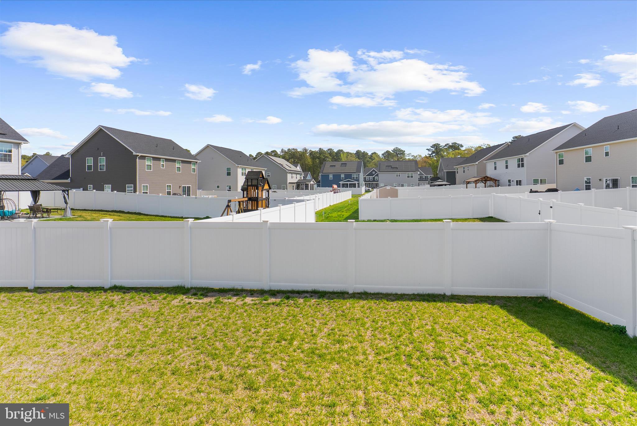 PERRY'S RETREAT - Residential