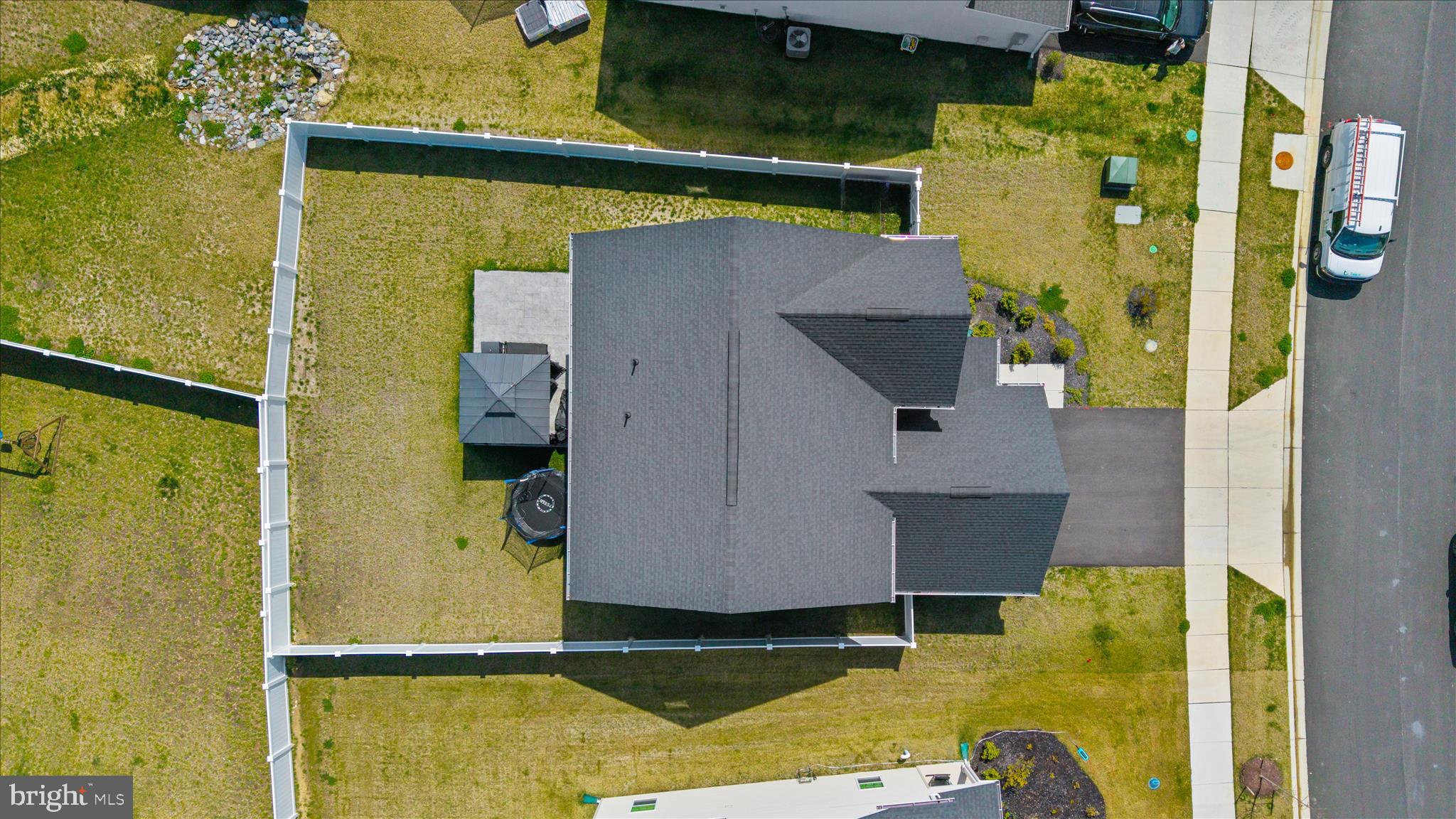 PERRY'S RETREAT - Residential