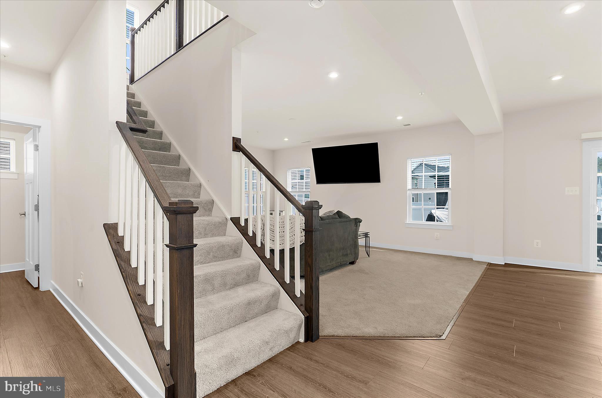 PERRY'S RETREAT - Residential