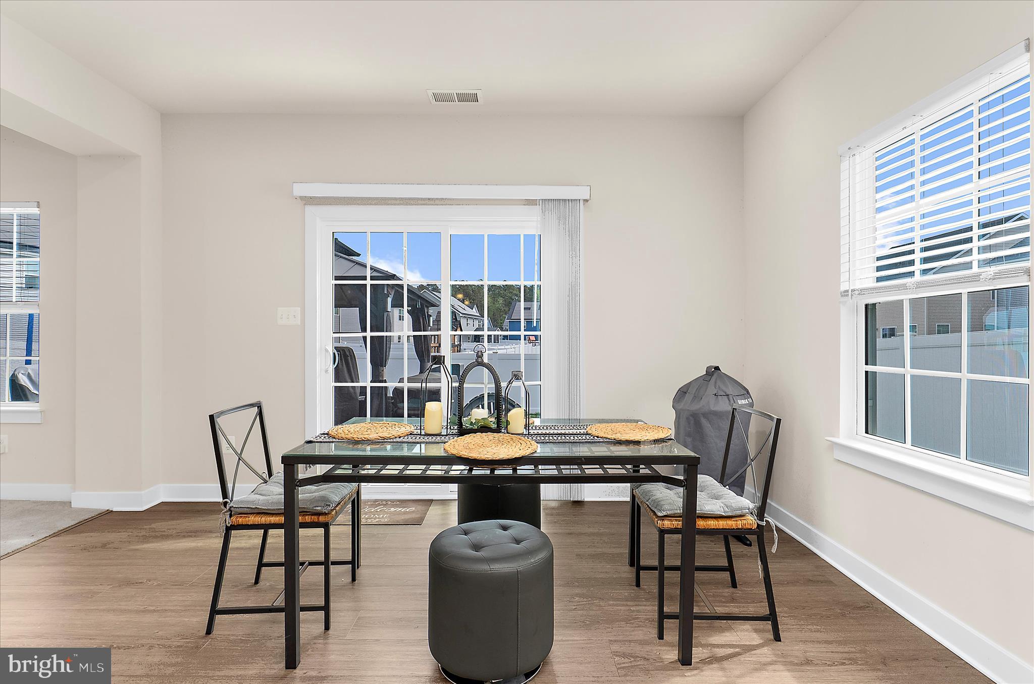 PERRY'S RETREAT - Residential