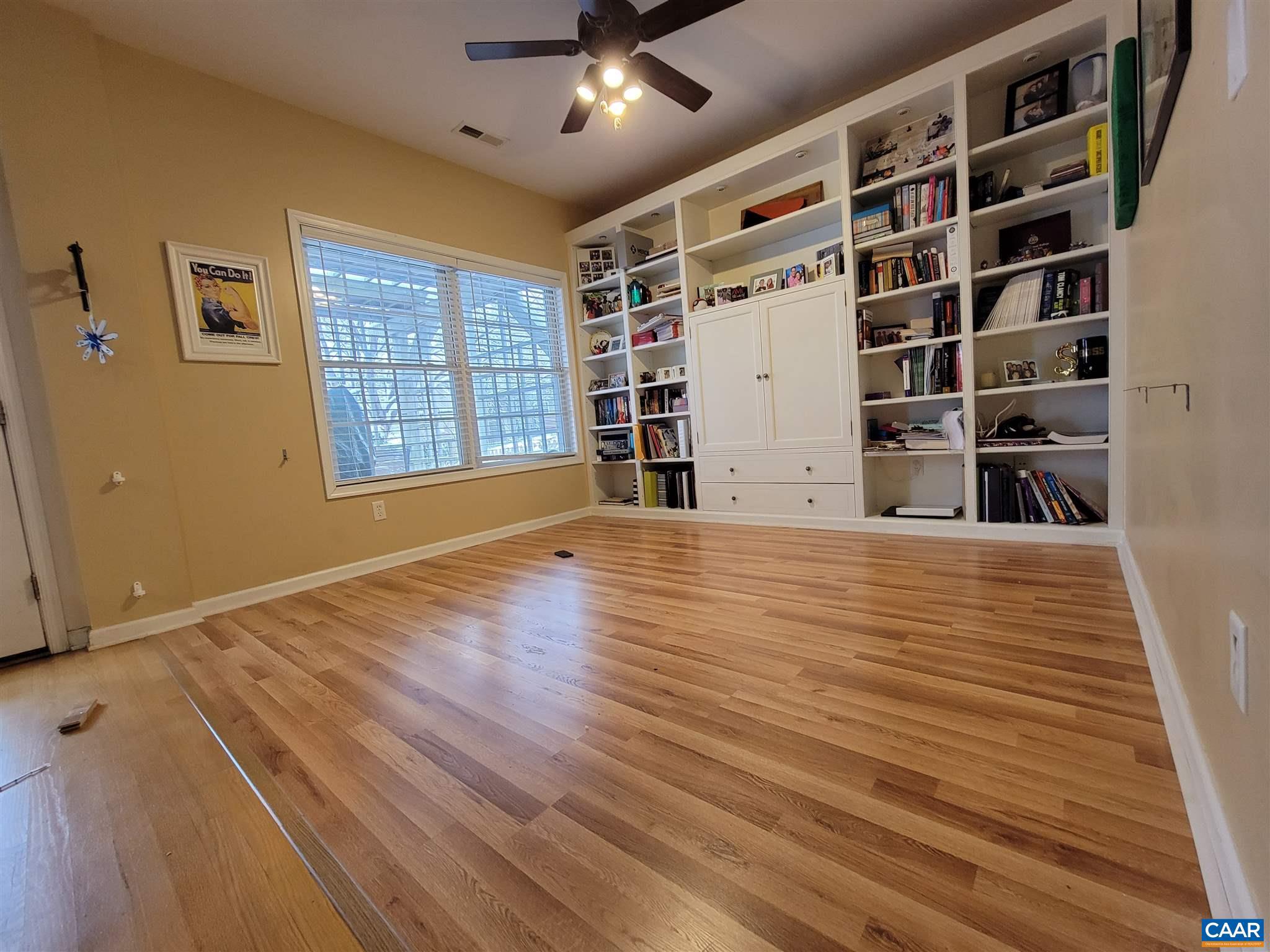 BURNET COMMONS - Residential Lease