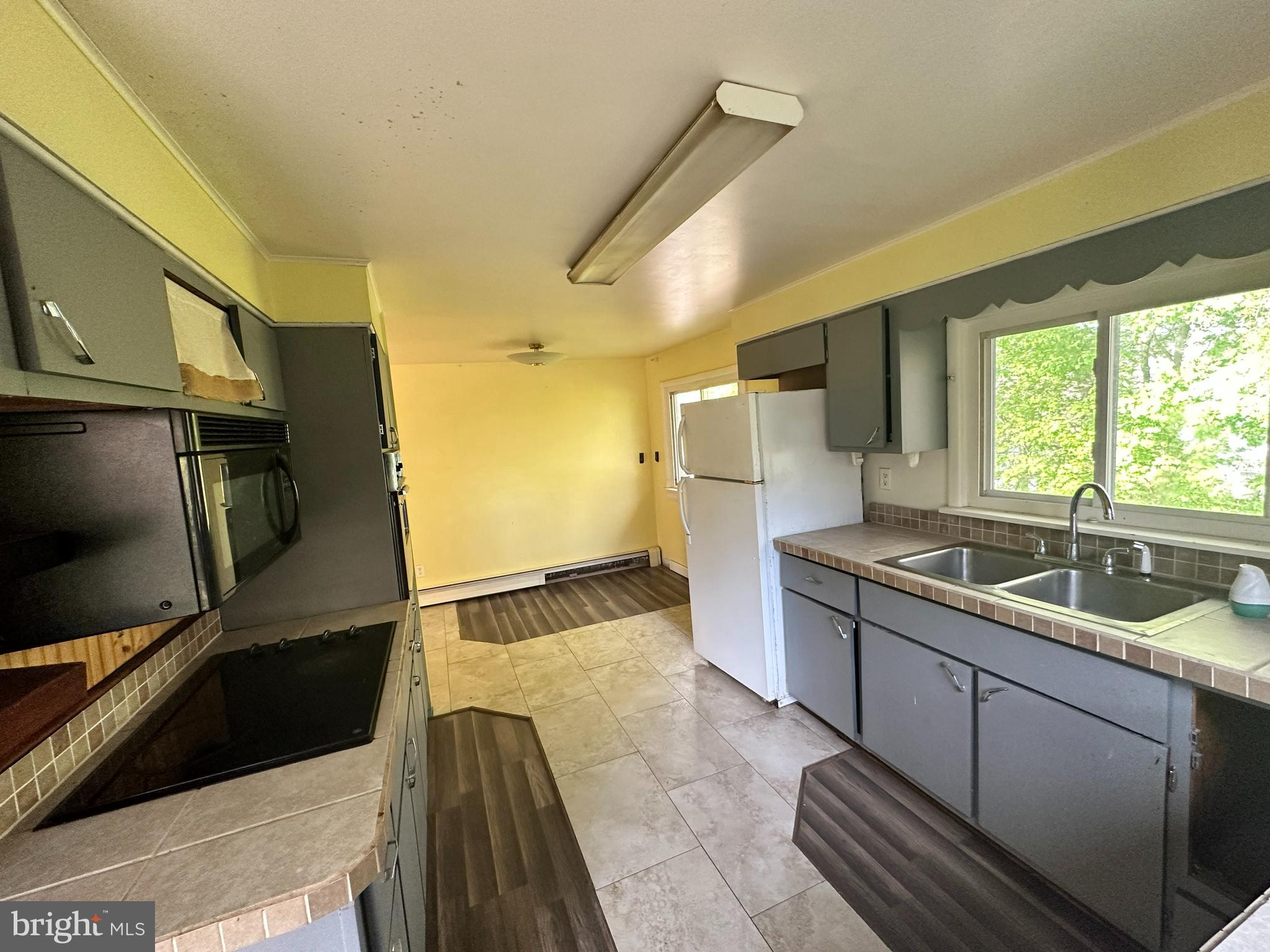 MAPLESIDE - Residential