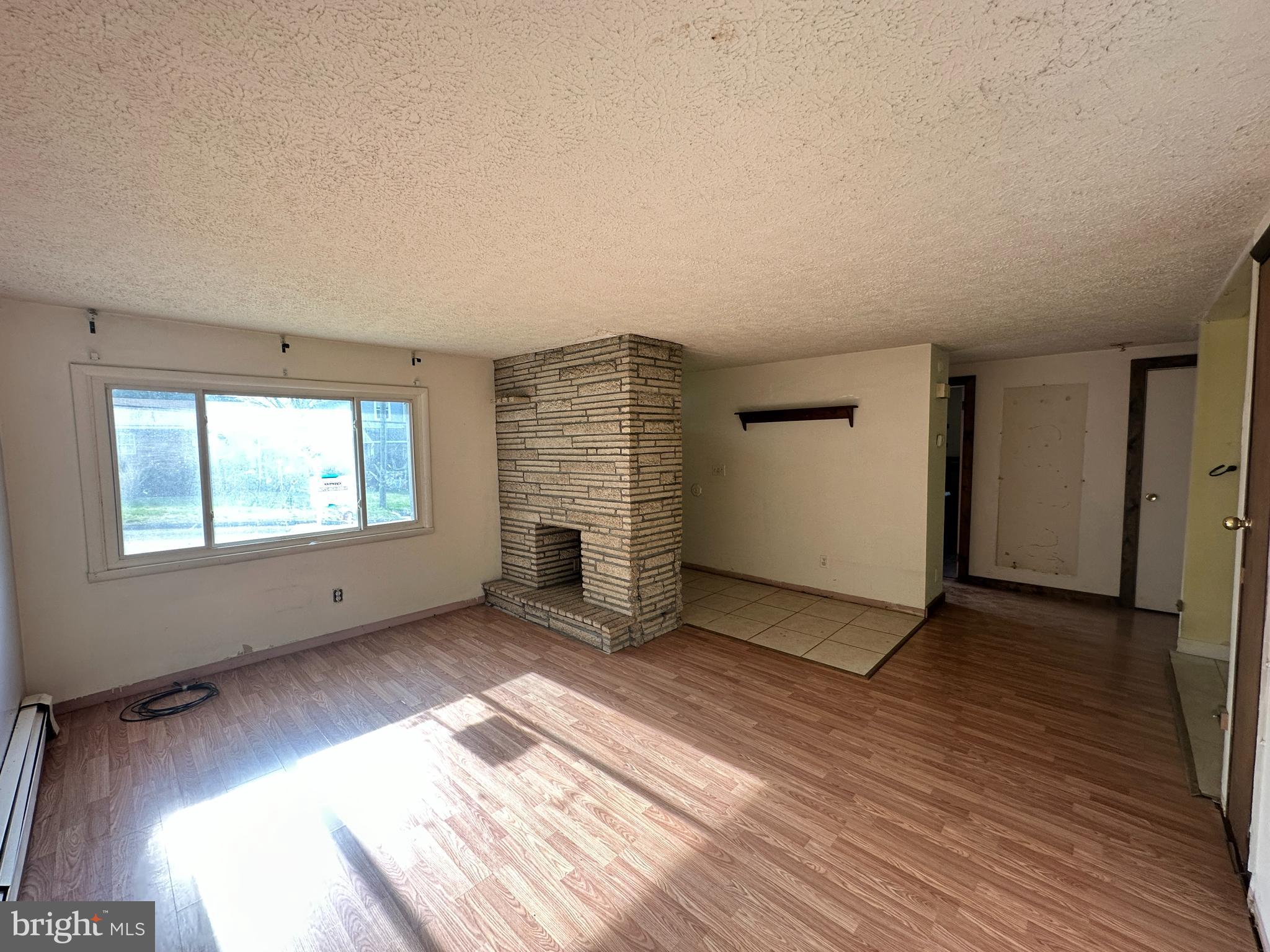 MAPLESIDE - Residential