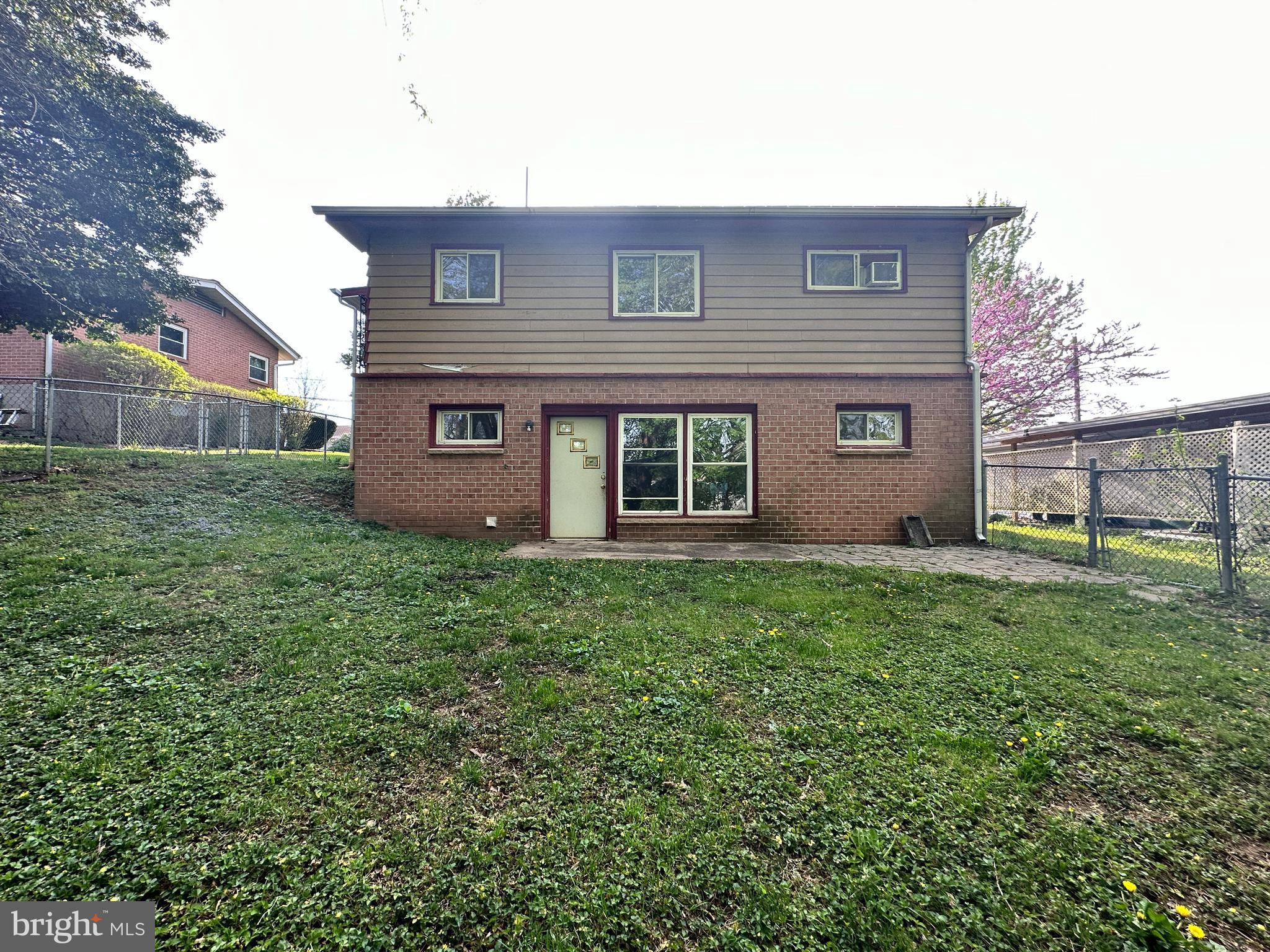 MAPLESIDE - Residential