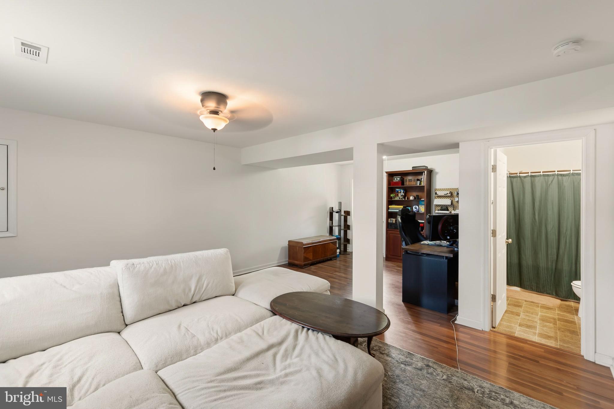 INWOOD MEADOWS - Residential