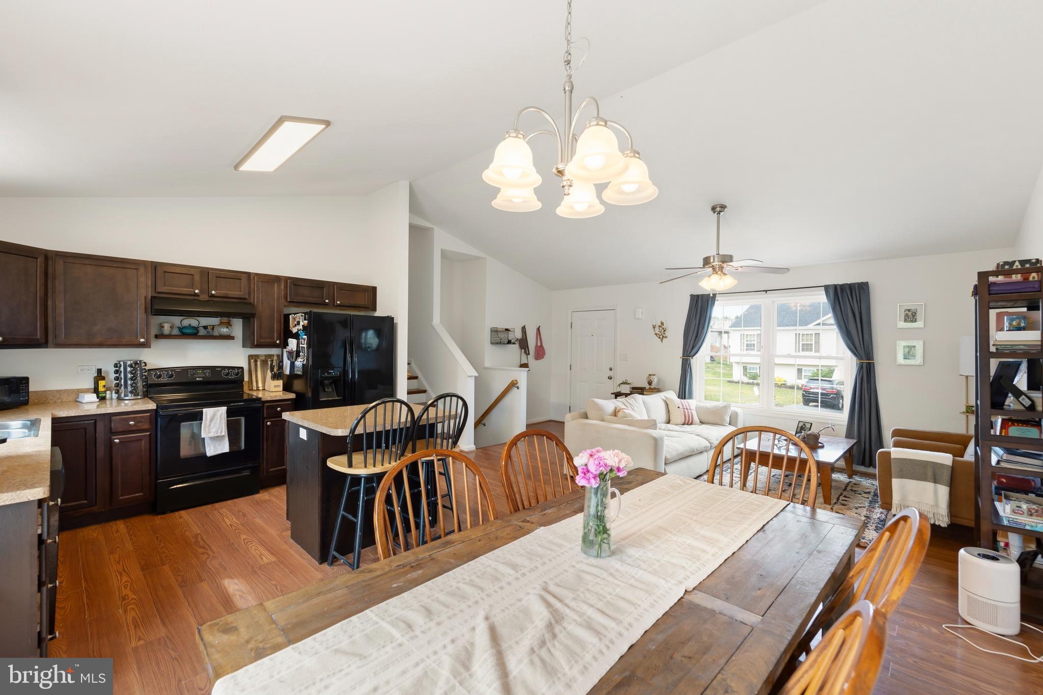 INWOOD MEADOWS - Residential
