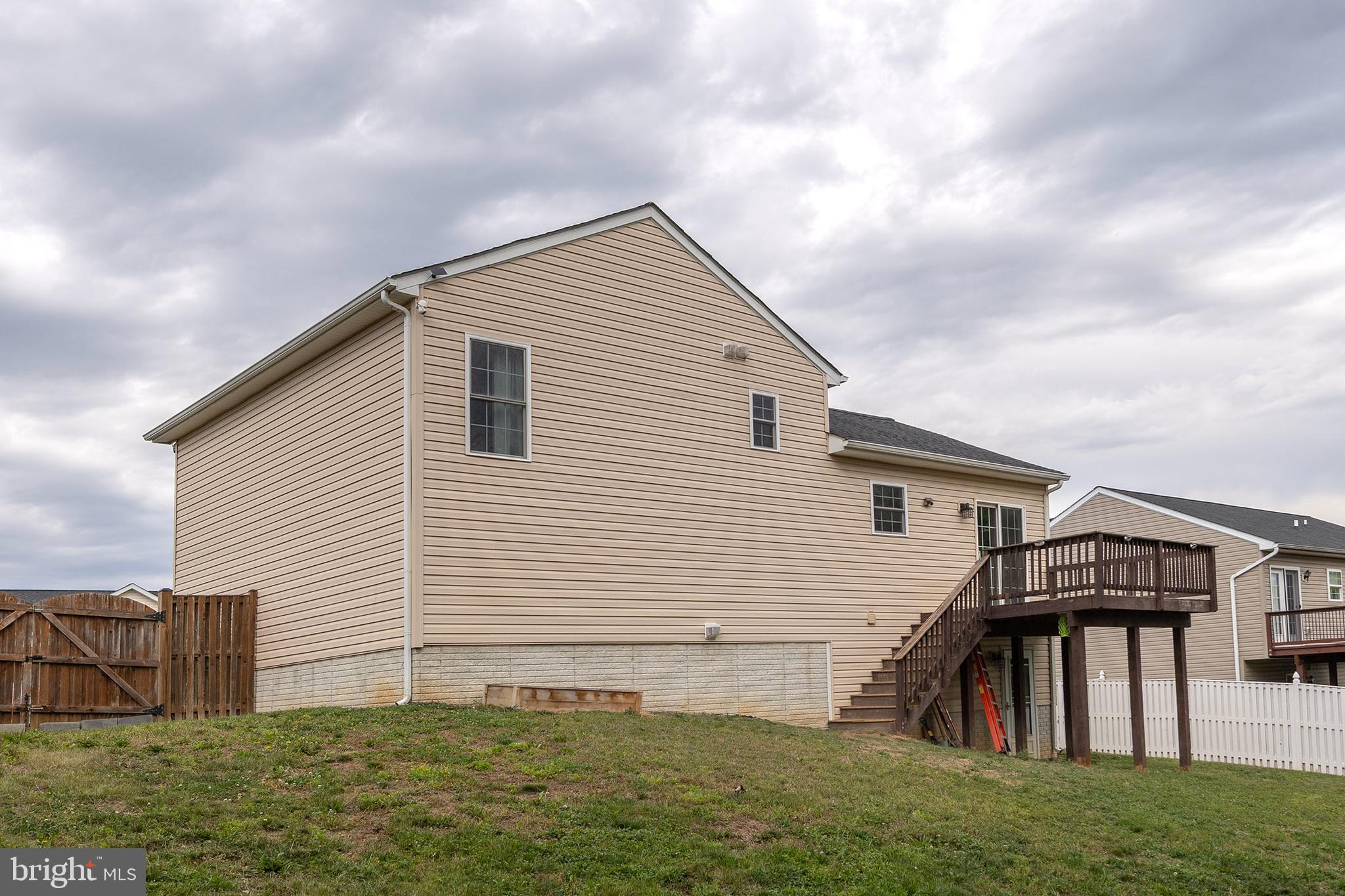 INWOOD MEADOWS - Residential