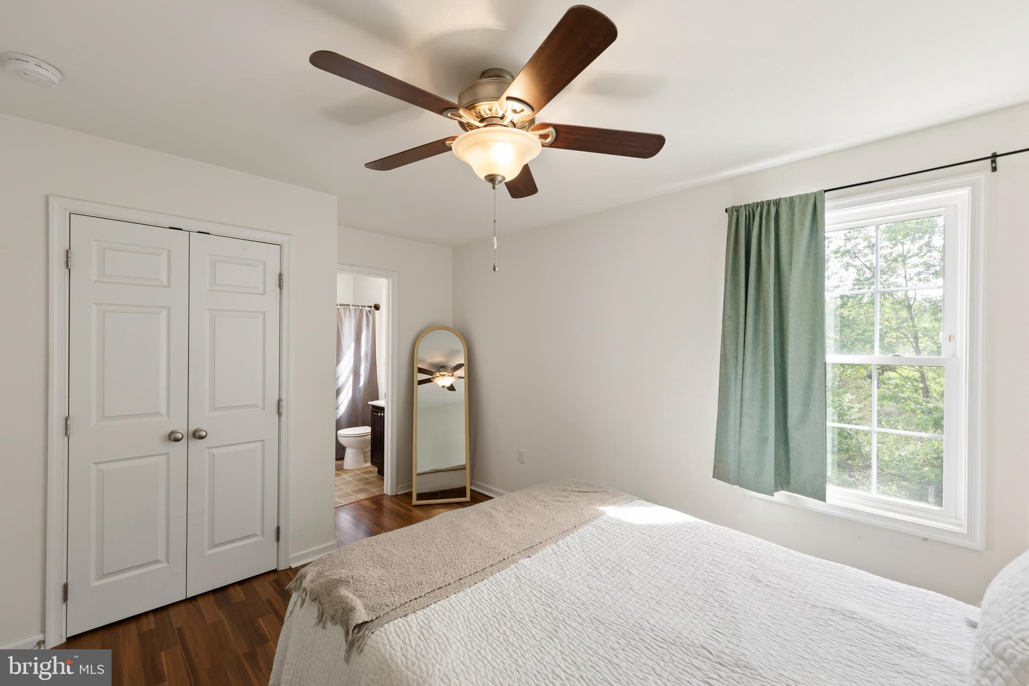 INWOOD MEADOWS - Residential