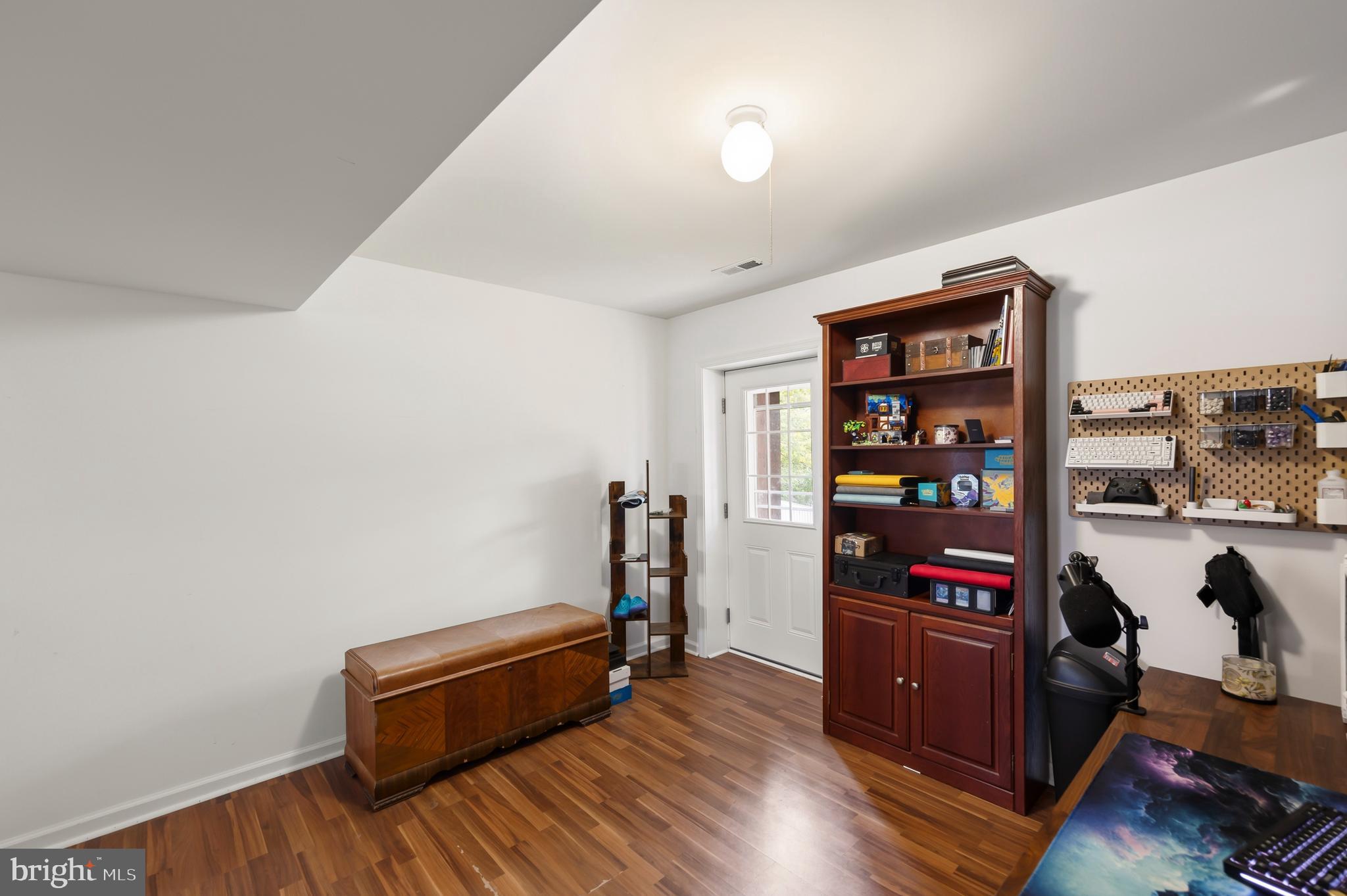INWOOD MEADOWS - Residential