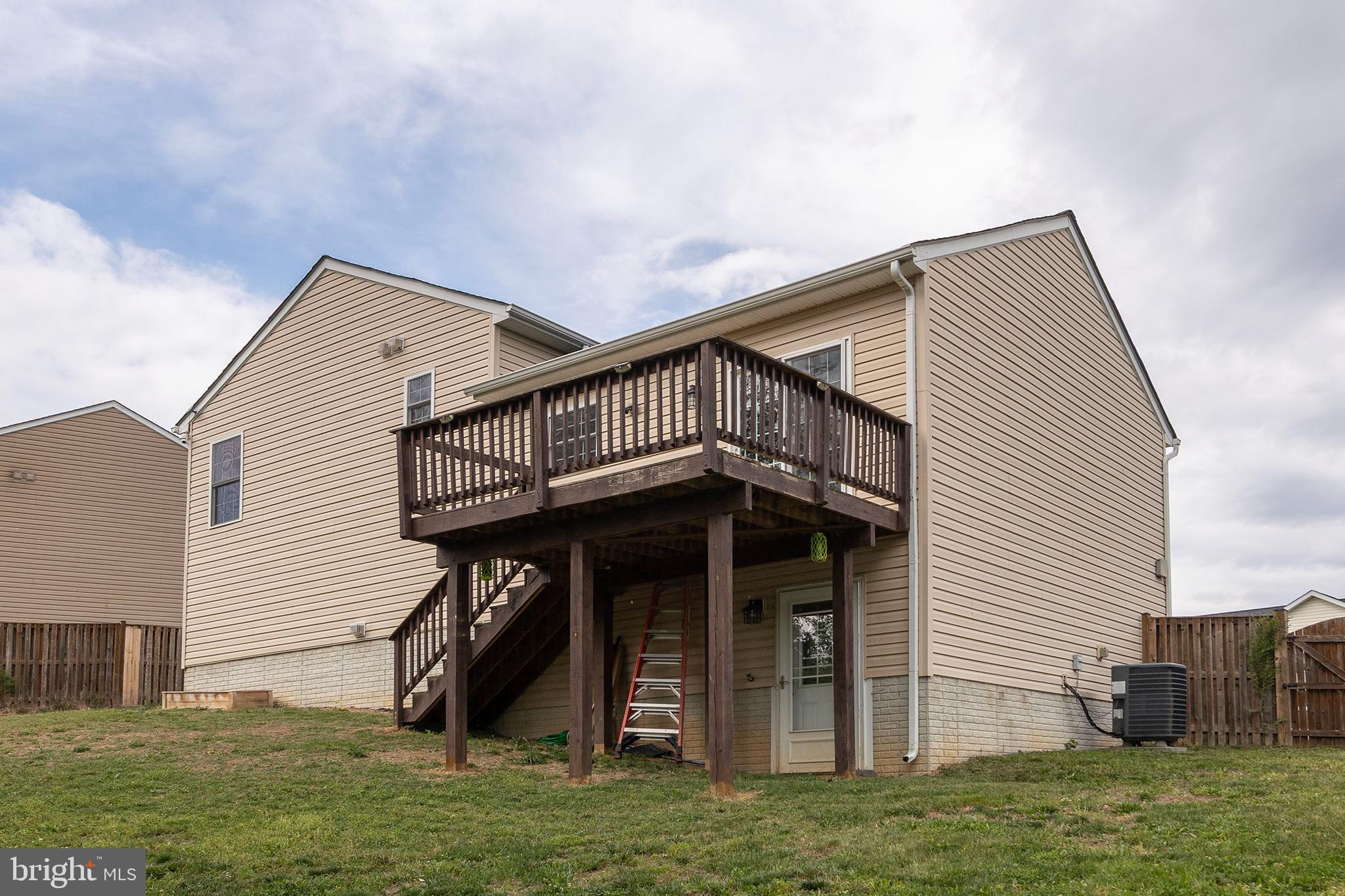 INWOOD MEADOWS - Residential