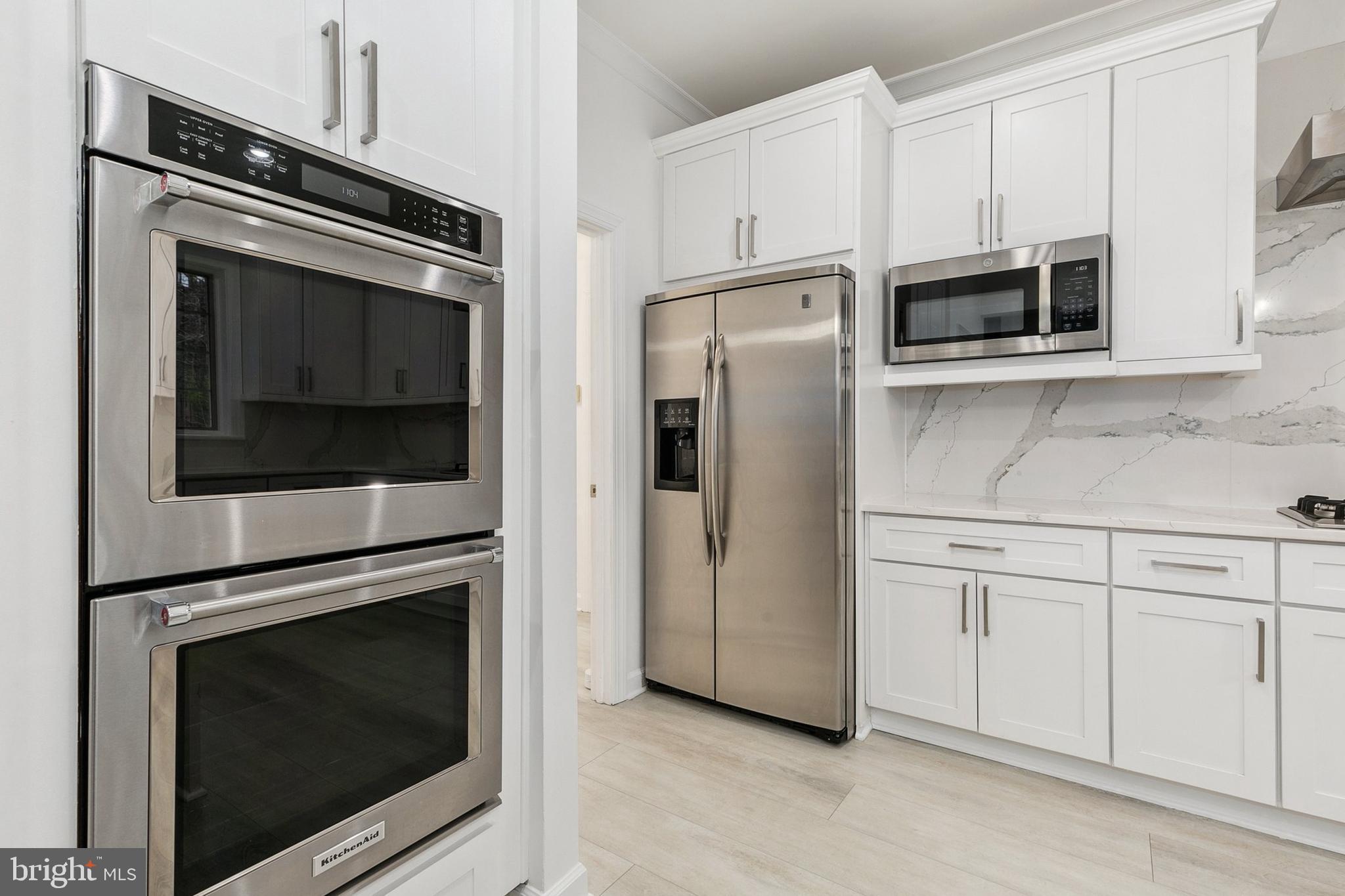 THE PALISADES - Residential