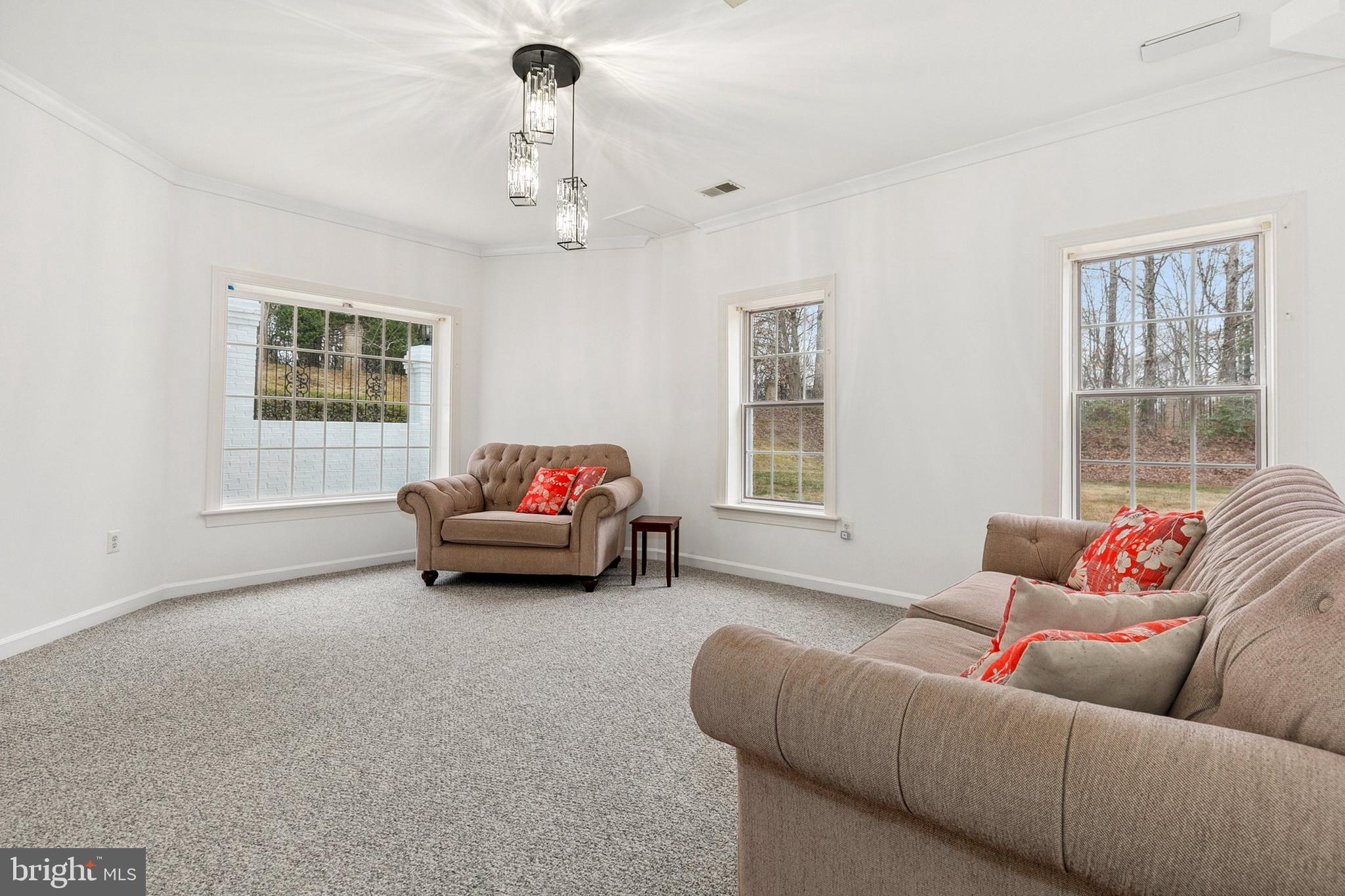 THE PALISADES - Residential