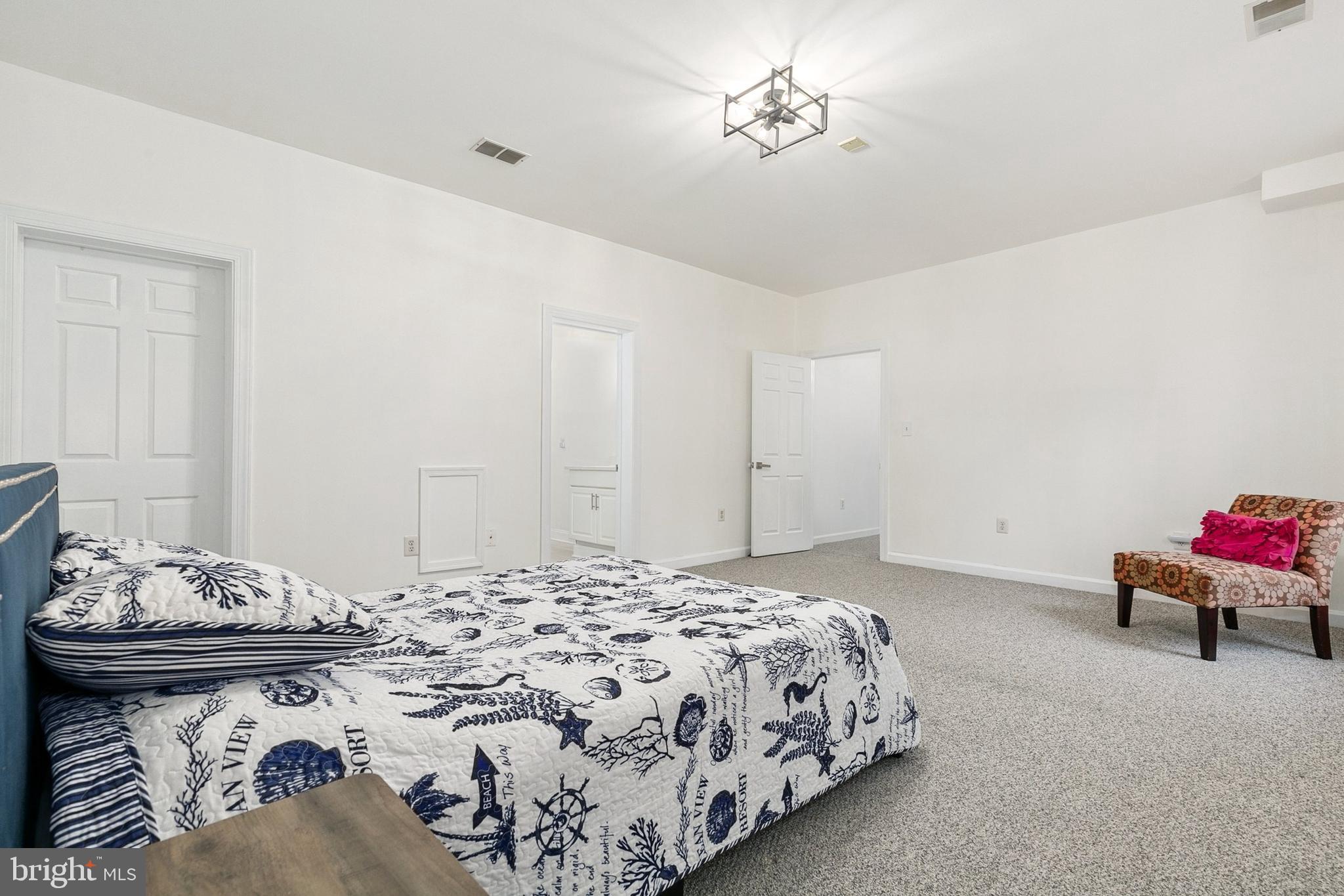 THE PALISADES - Residential