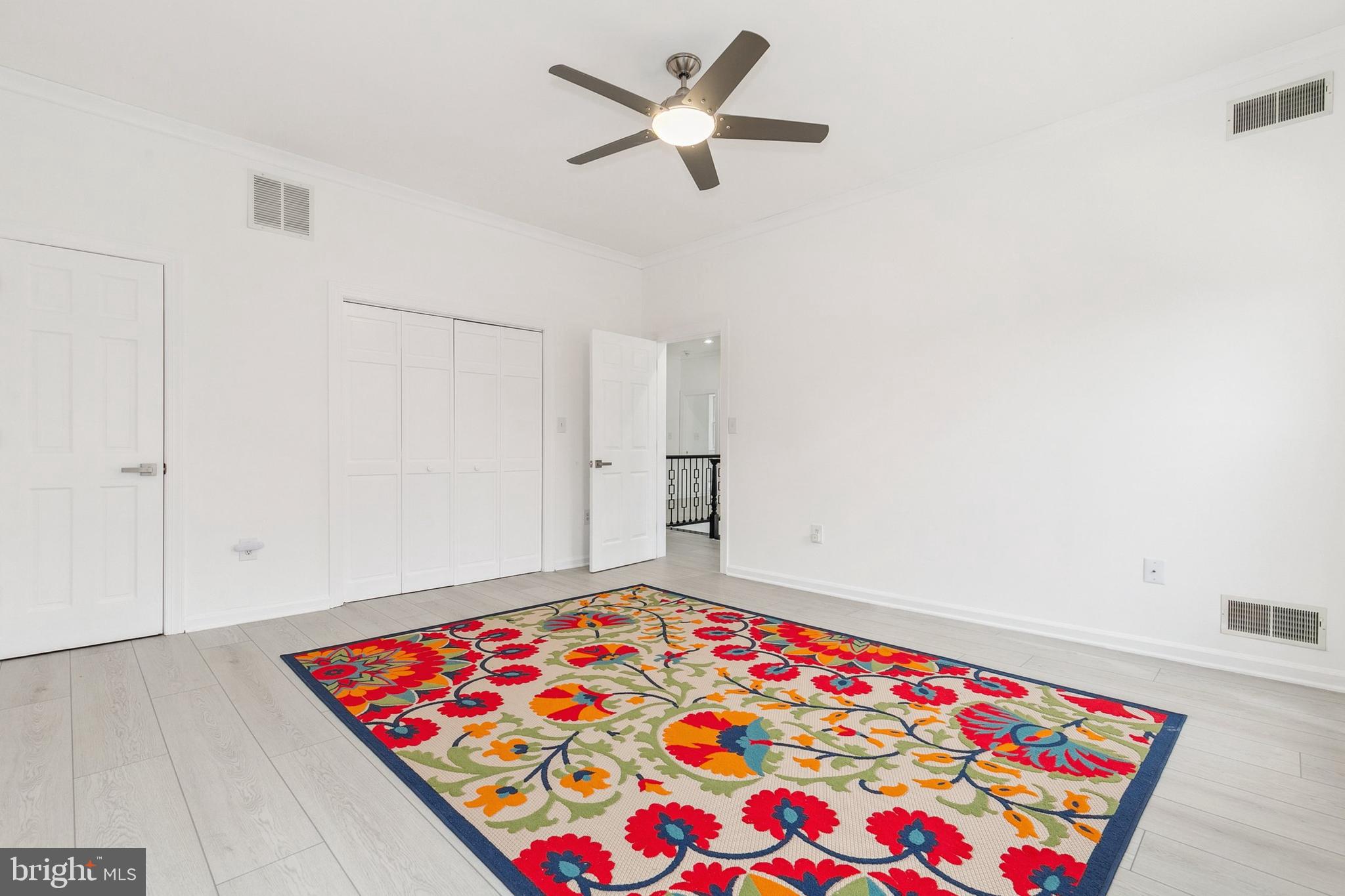 THE PALISADES - Residential