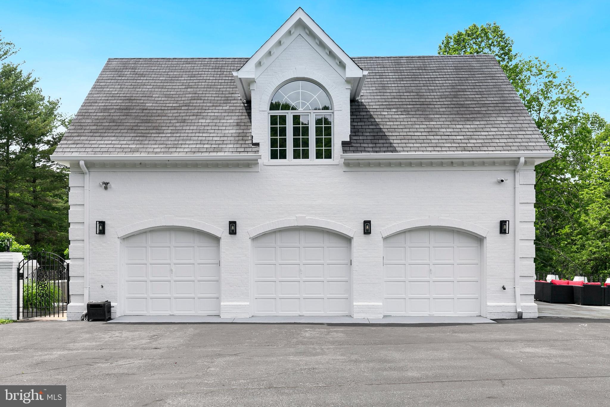 THE PALISADES - Residential