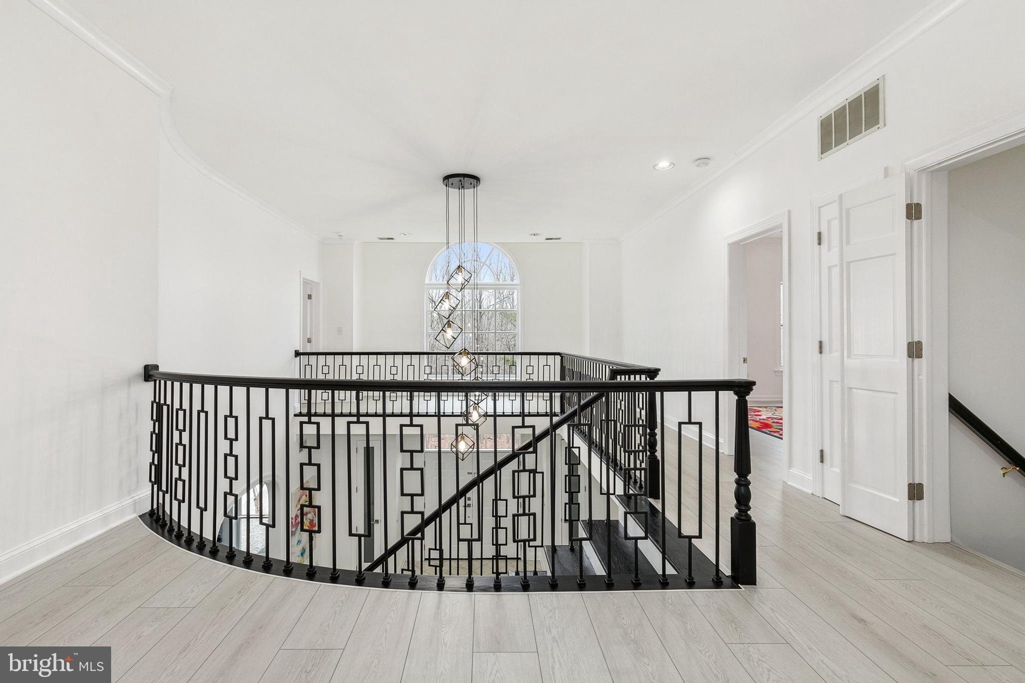 THE PALISADES - Residential