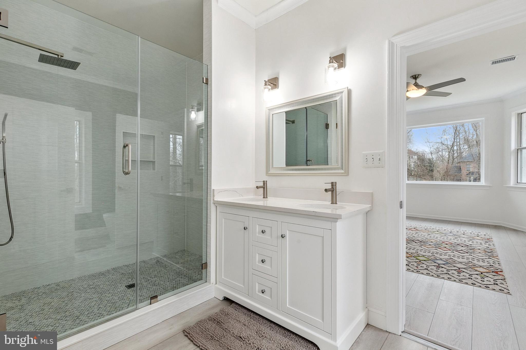 THE PALISADES - Residential