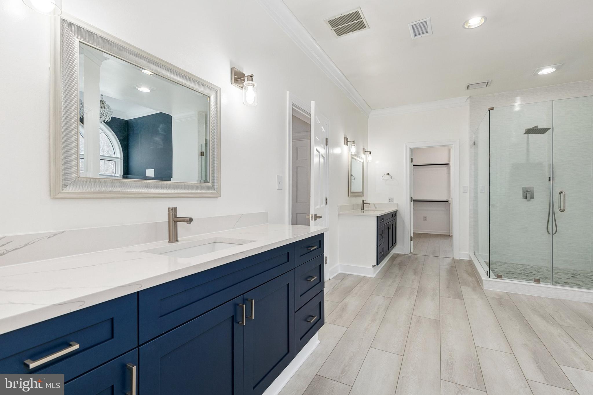 THE PALISADES - Residential