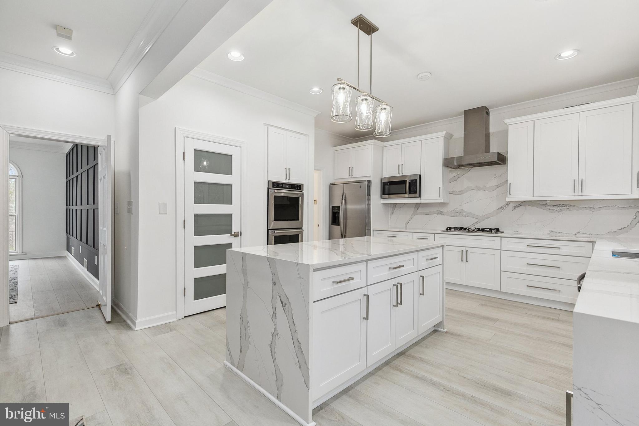 THE PALISADES - Residential