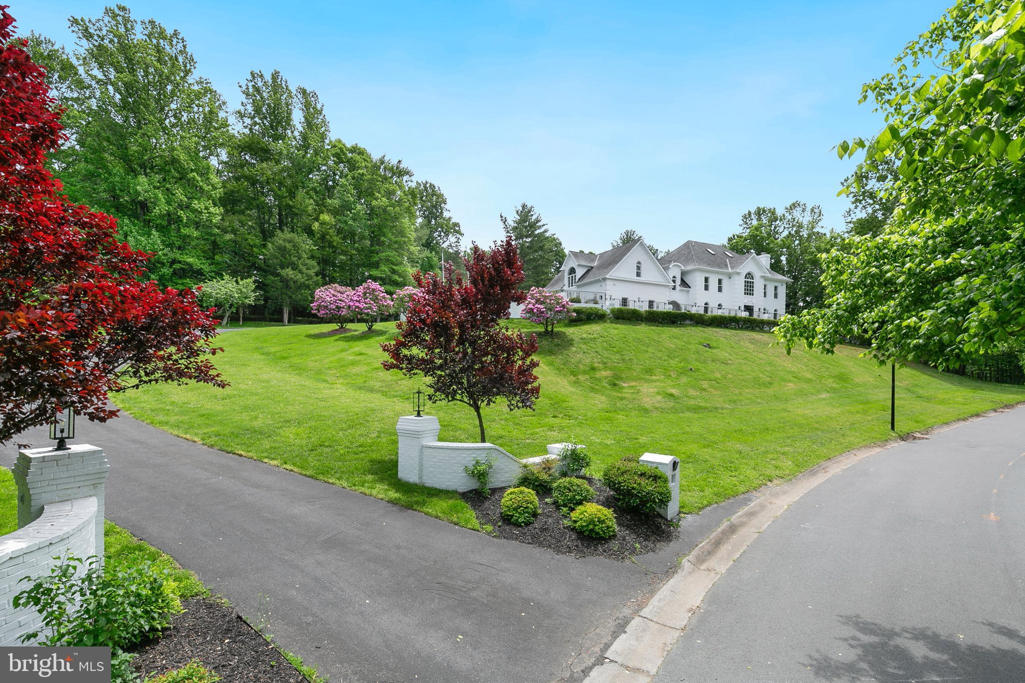 THE PALISADES - Residential