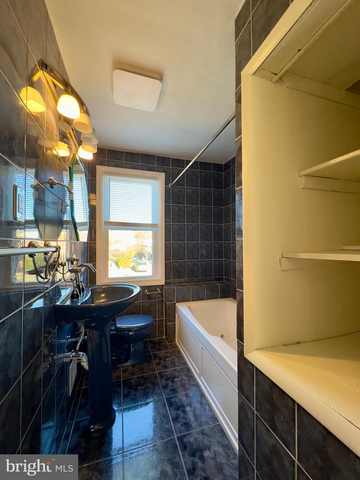 WOODRING - Residential Lease